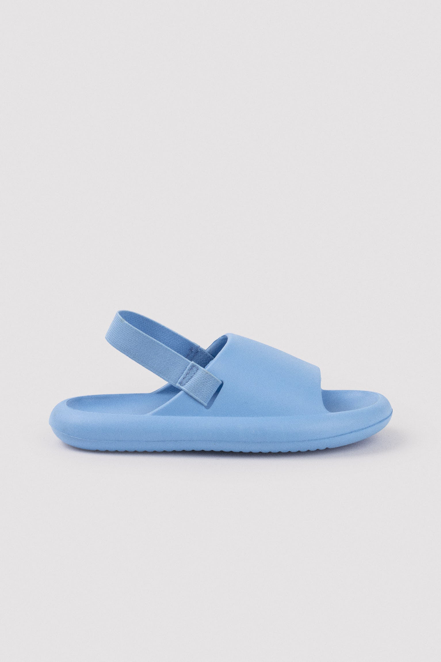 Blue children's flip-flops
