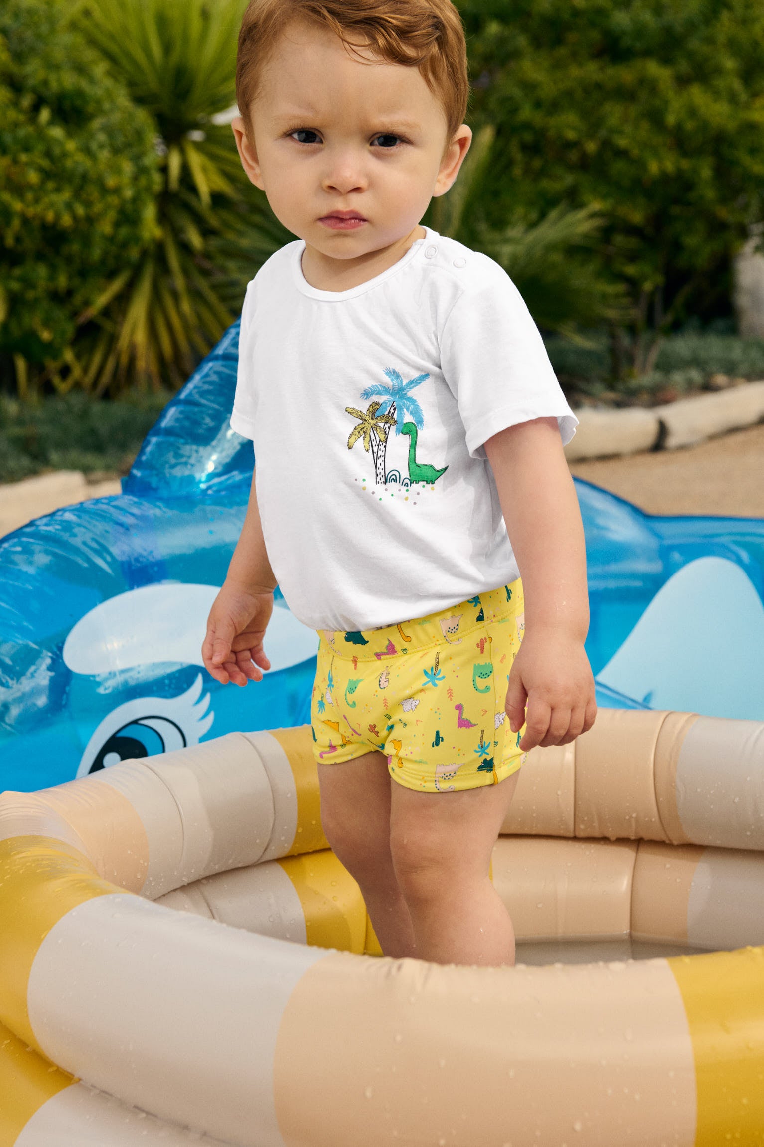 Baby dinosaur print t-shirt and boxer shorts set