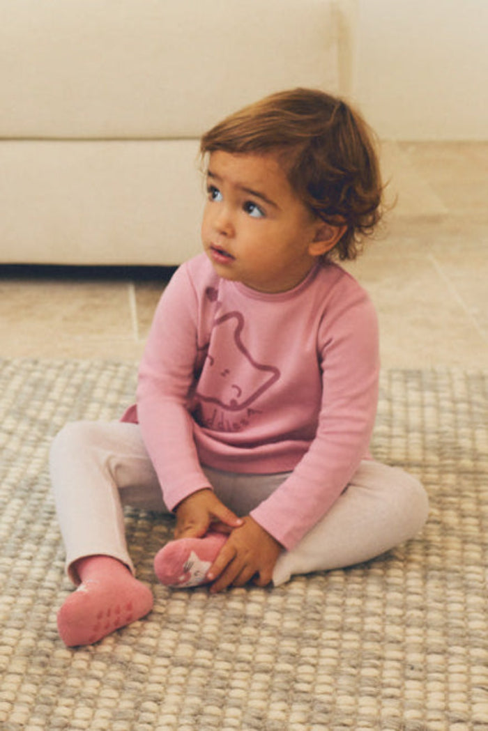 Baby sweatshirt and trousers set with ruffle and kitten design
