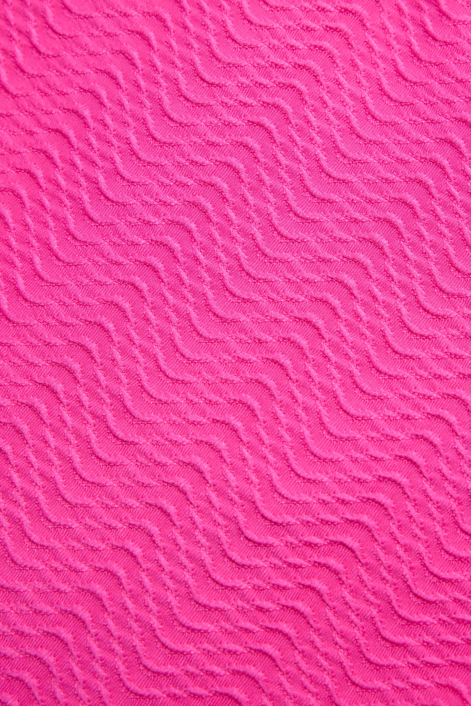 Top bikini juvenil texturizado detalles lazos fucsia - Ysabel Mora