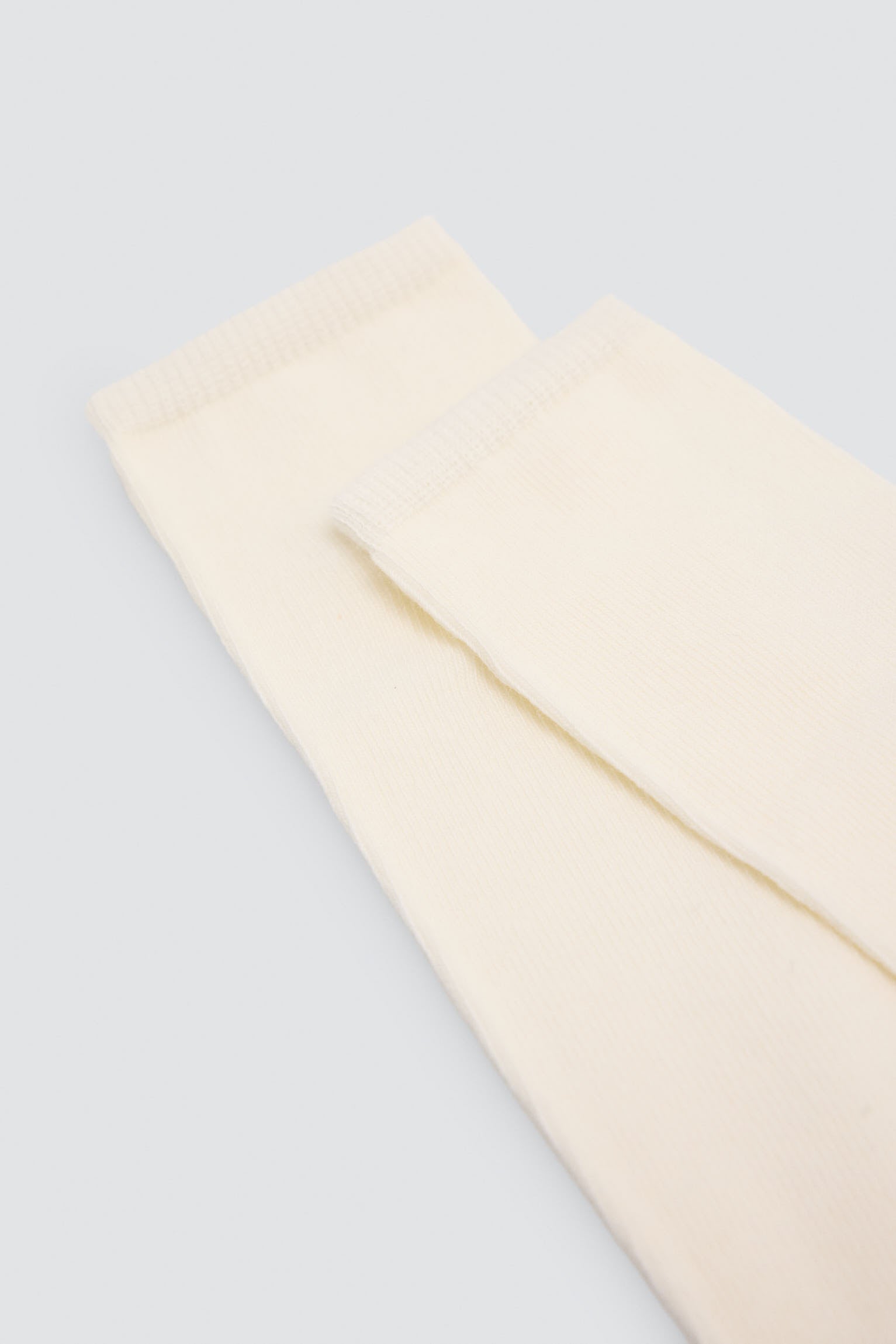 Children's basic long ivory socks