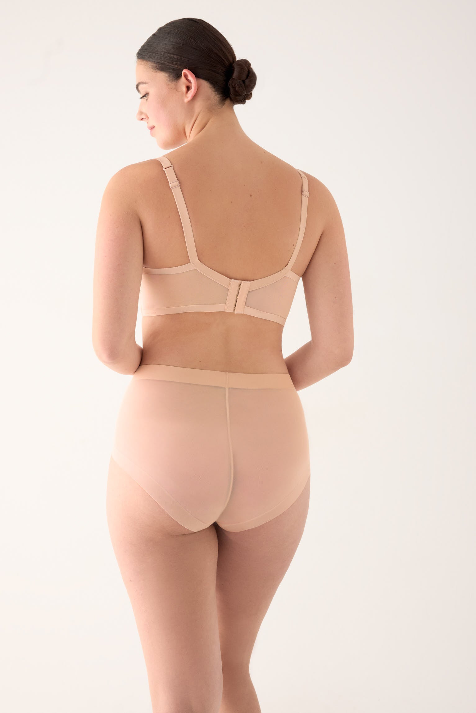 10190-02-nomarks-braga-alta-de-control-nude-ysabel-mora