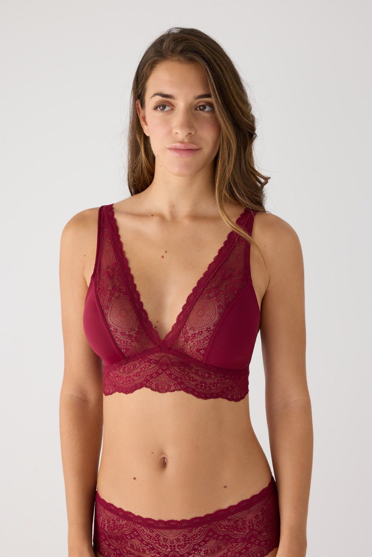 Burgundy lace bralette | Paula Echevarria Limited Edition
