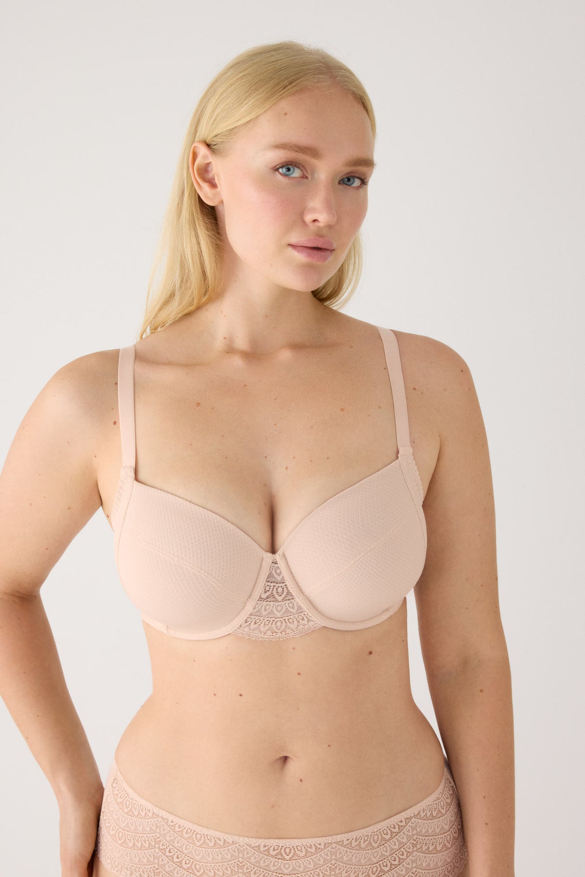 Nude full-cup underwired unpadded minimiser bra