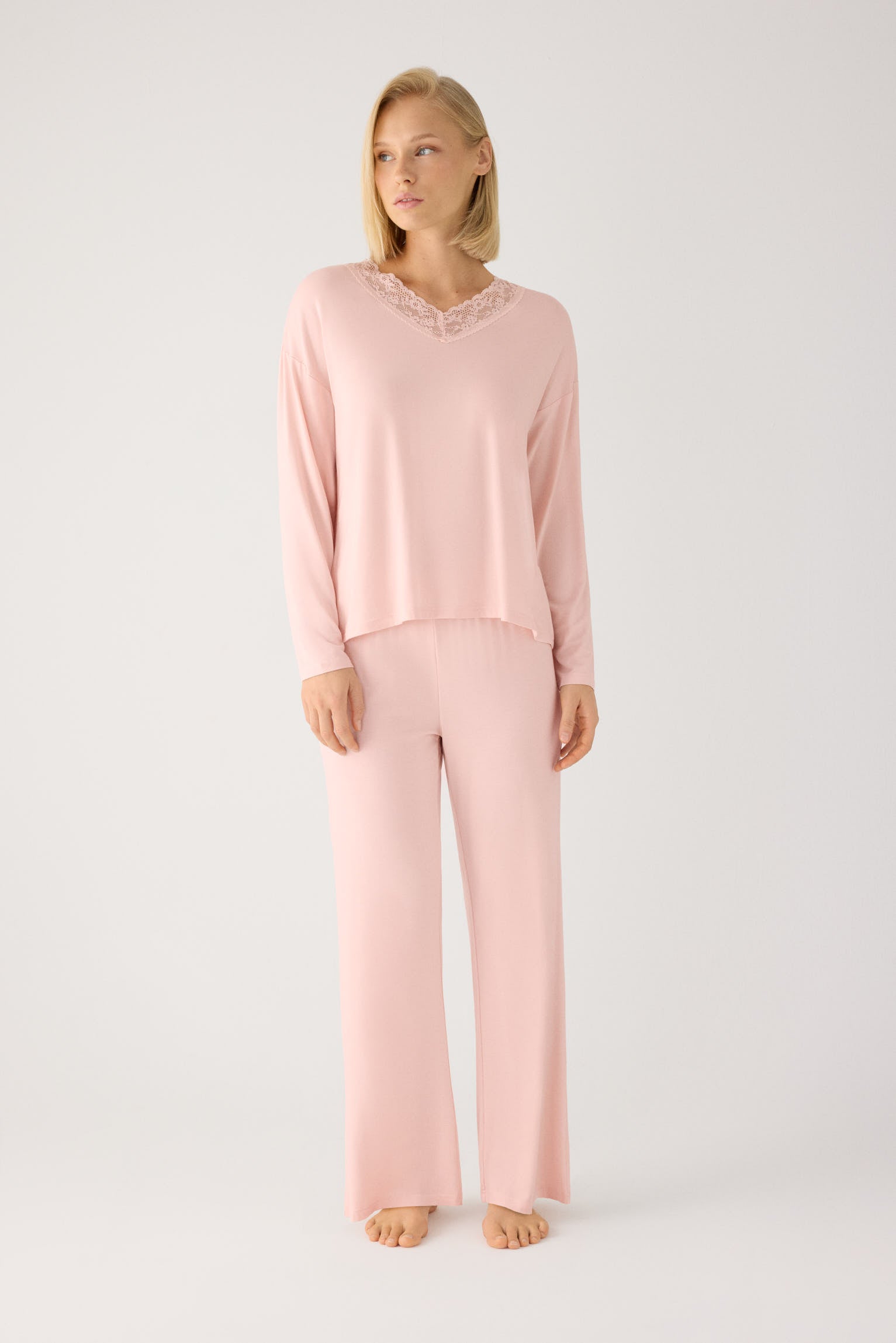 Lightweight soft women's long pyjamas with nude wide-leg trousers