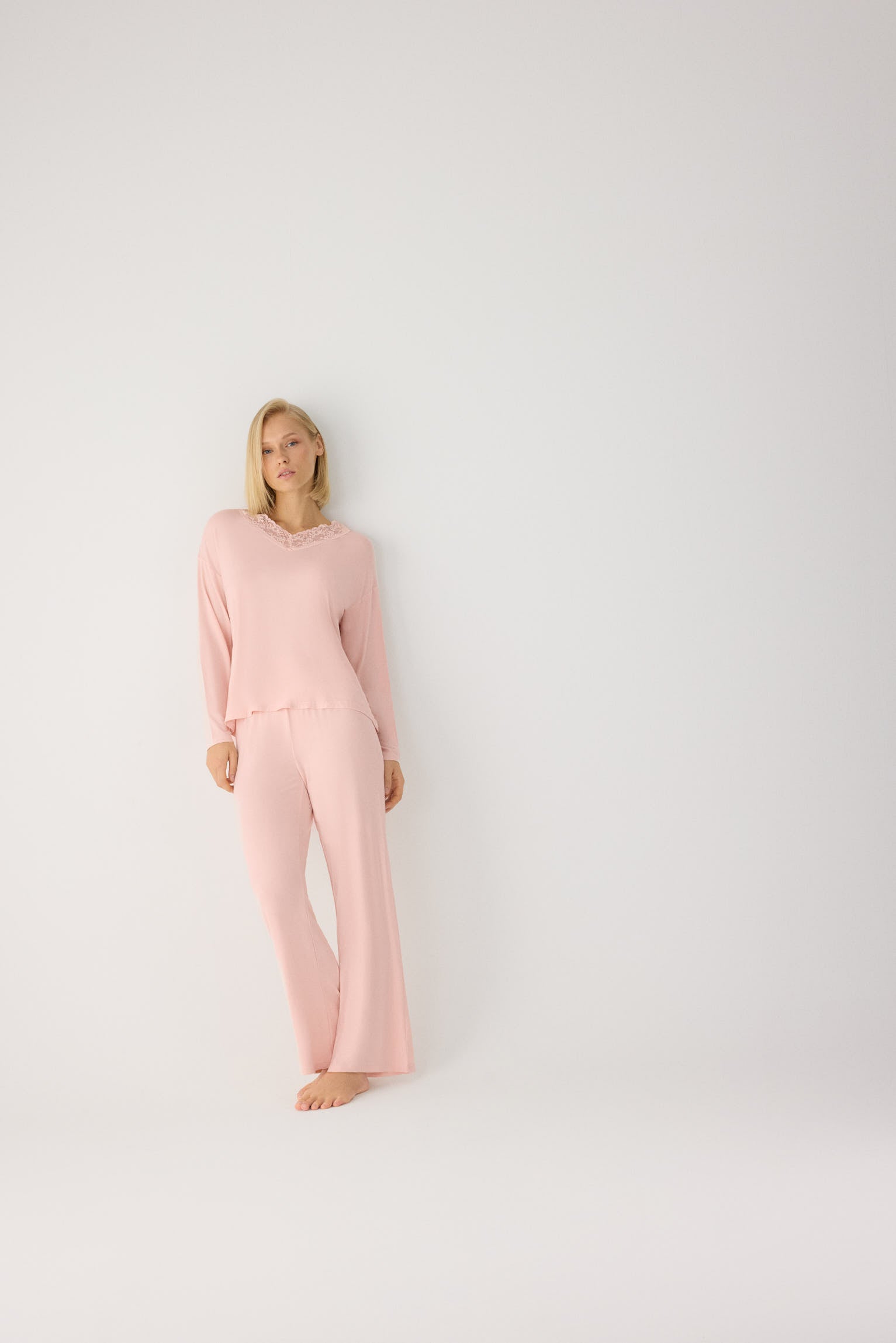Lightweight soft women's long pyjamas with nude wide-leg trousers