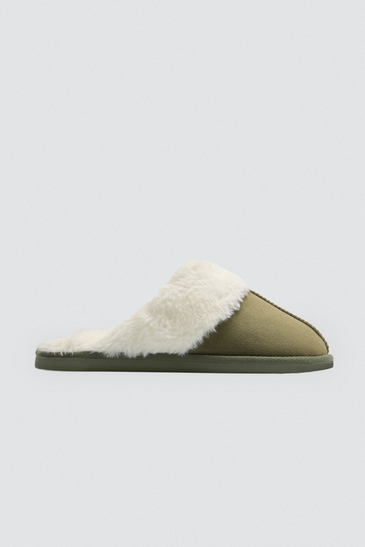 14174-1-zapatillas-de-casa-pelo-verde