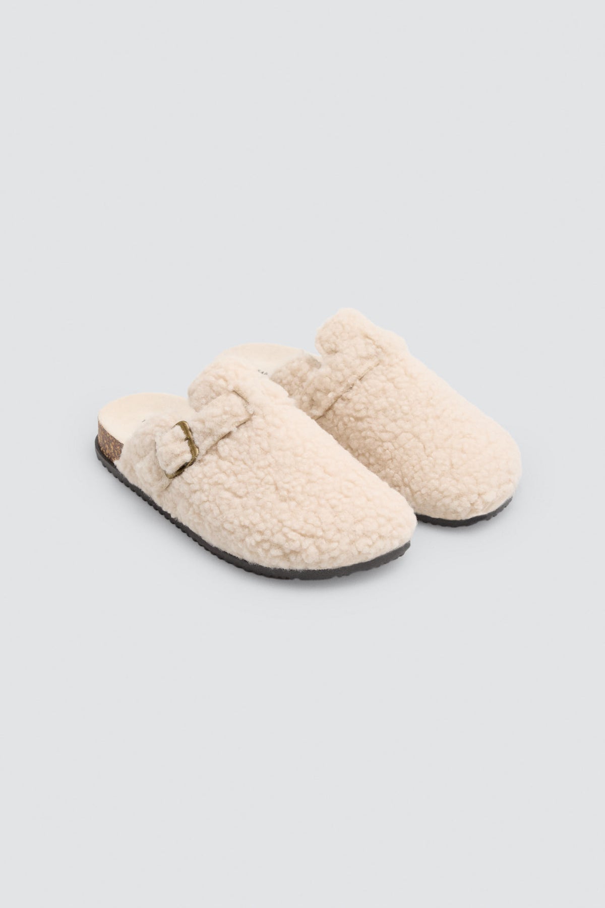14184-TAUPE-zapatillas-de-casa-mujer-de-punto-con-pompon-marrones
