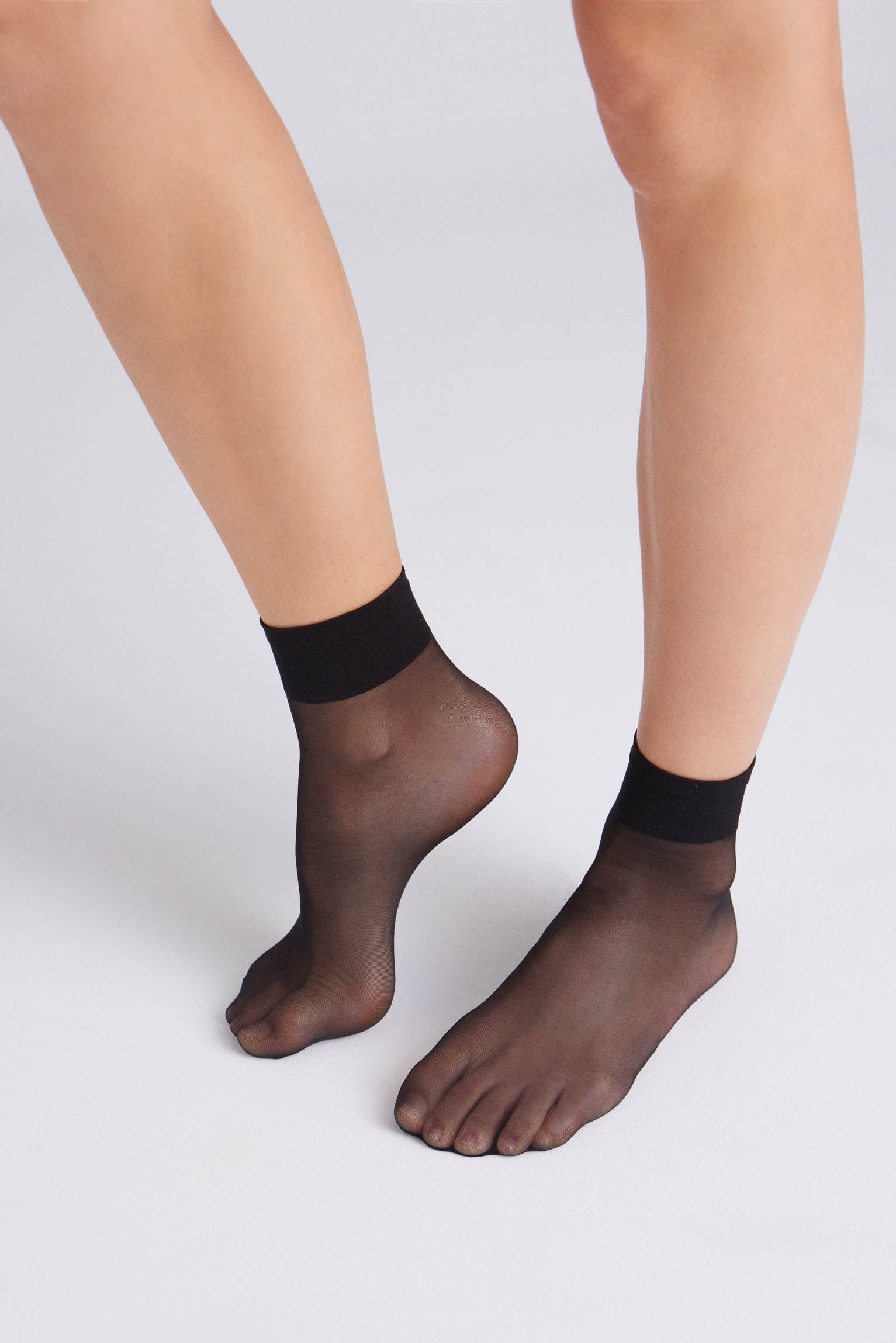 15156 1 medias tobilleras 10 den - Negro