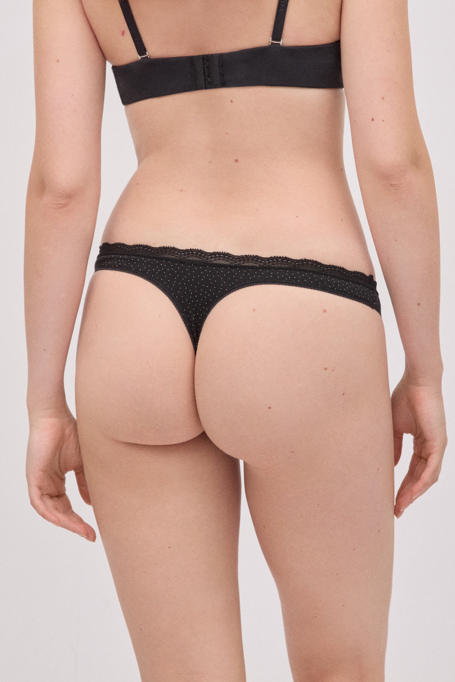 19468-4-pack-2-tangas-estampados-detalles
