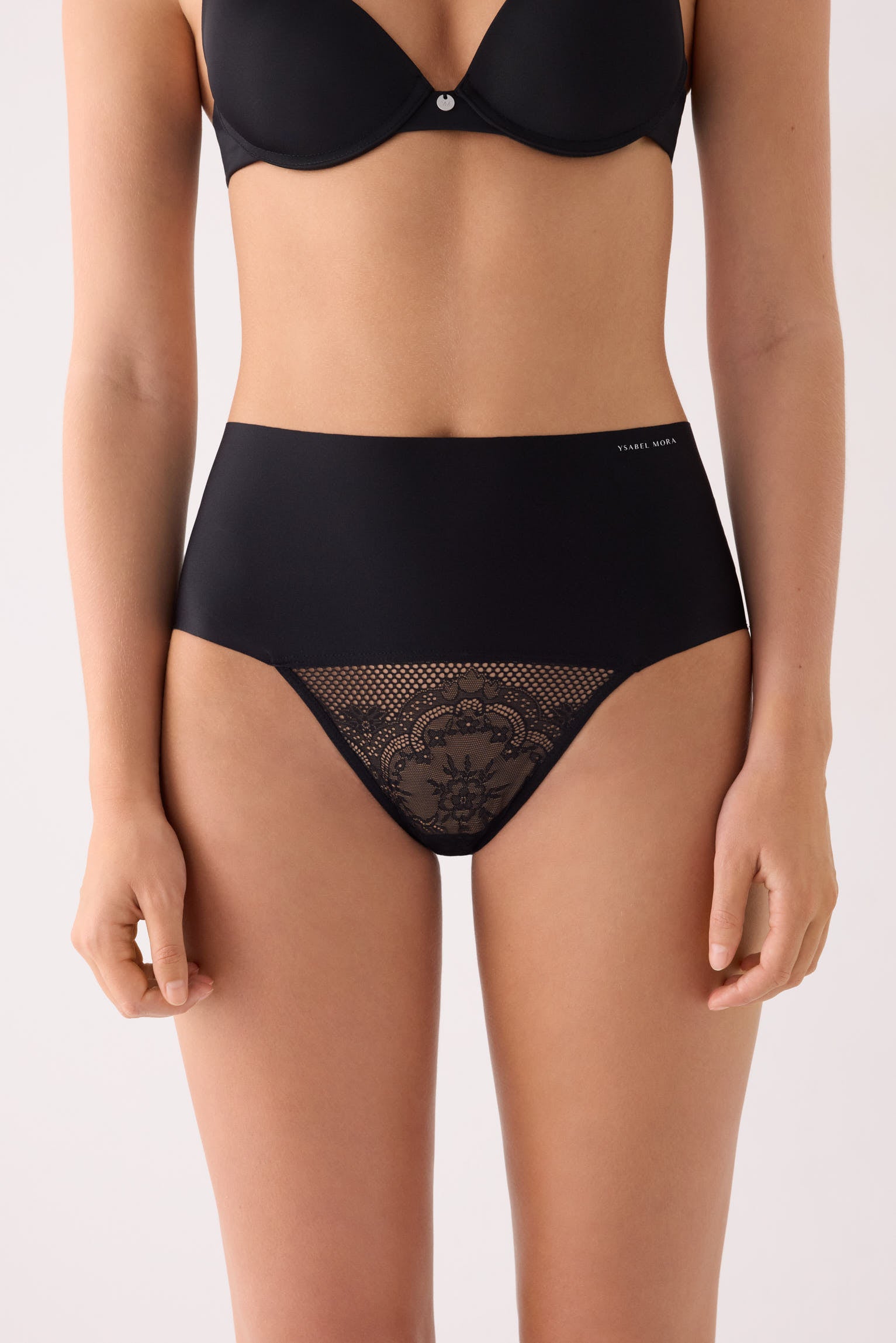 PRE-ORDER High-waist briefs laser-cut black