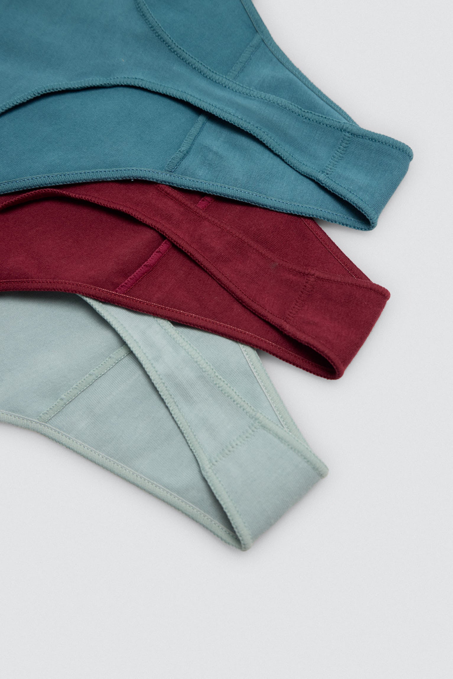 Pack of 3 basic cotton thongs