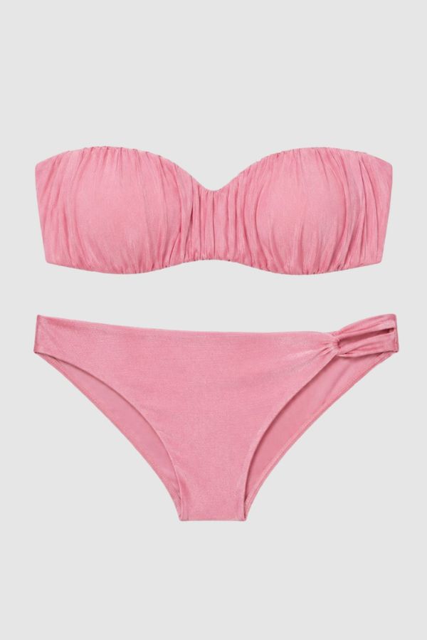 Pink sequined bandeau bikini @maria.gomezg
