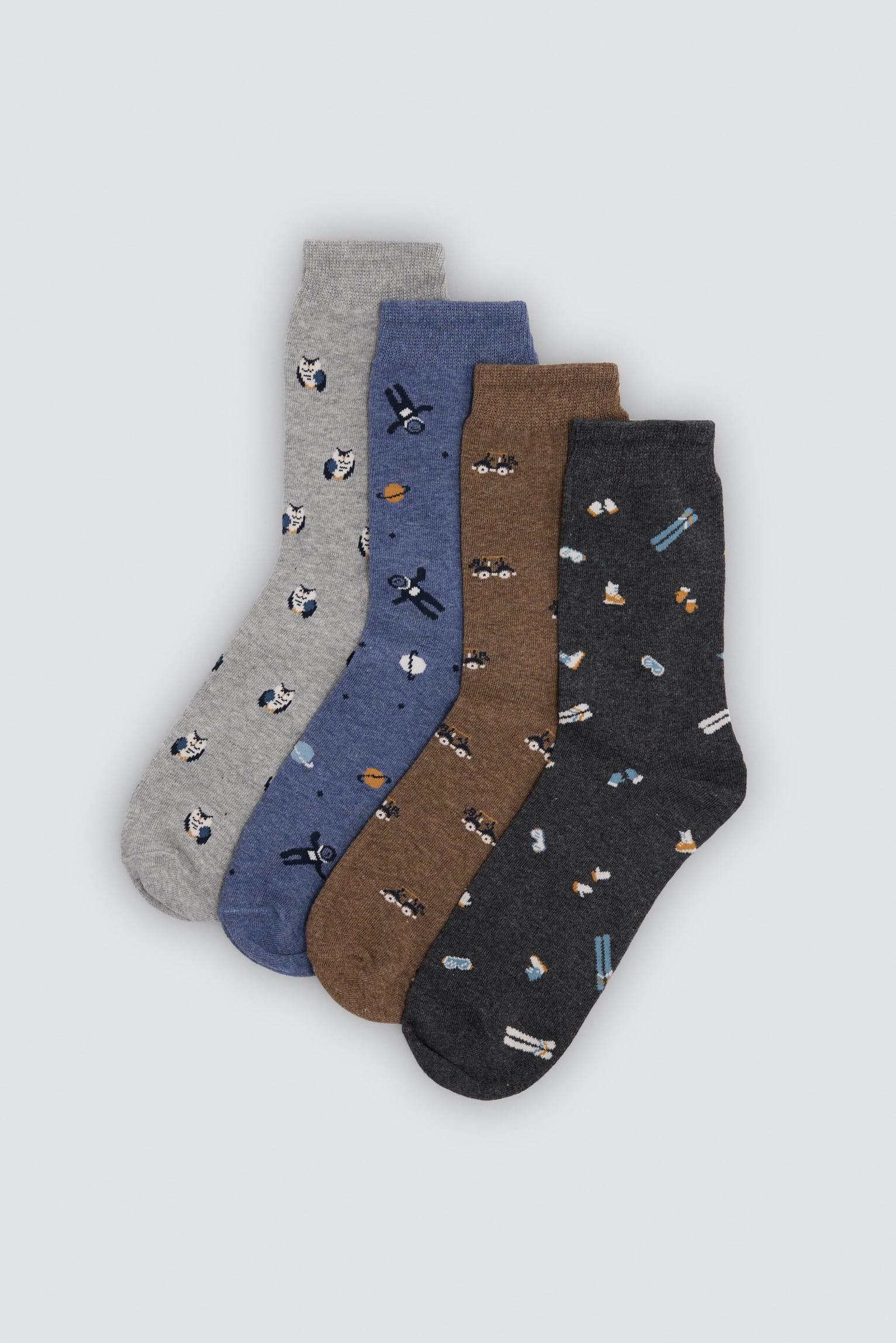Pack of 4 assorted printed socks