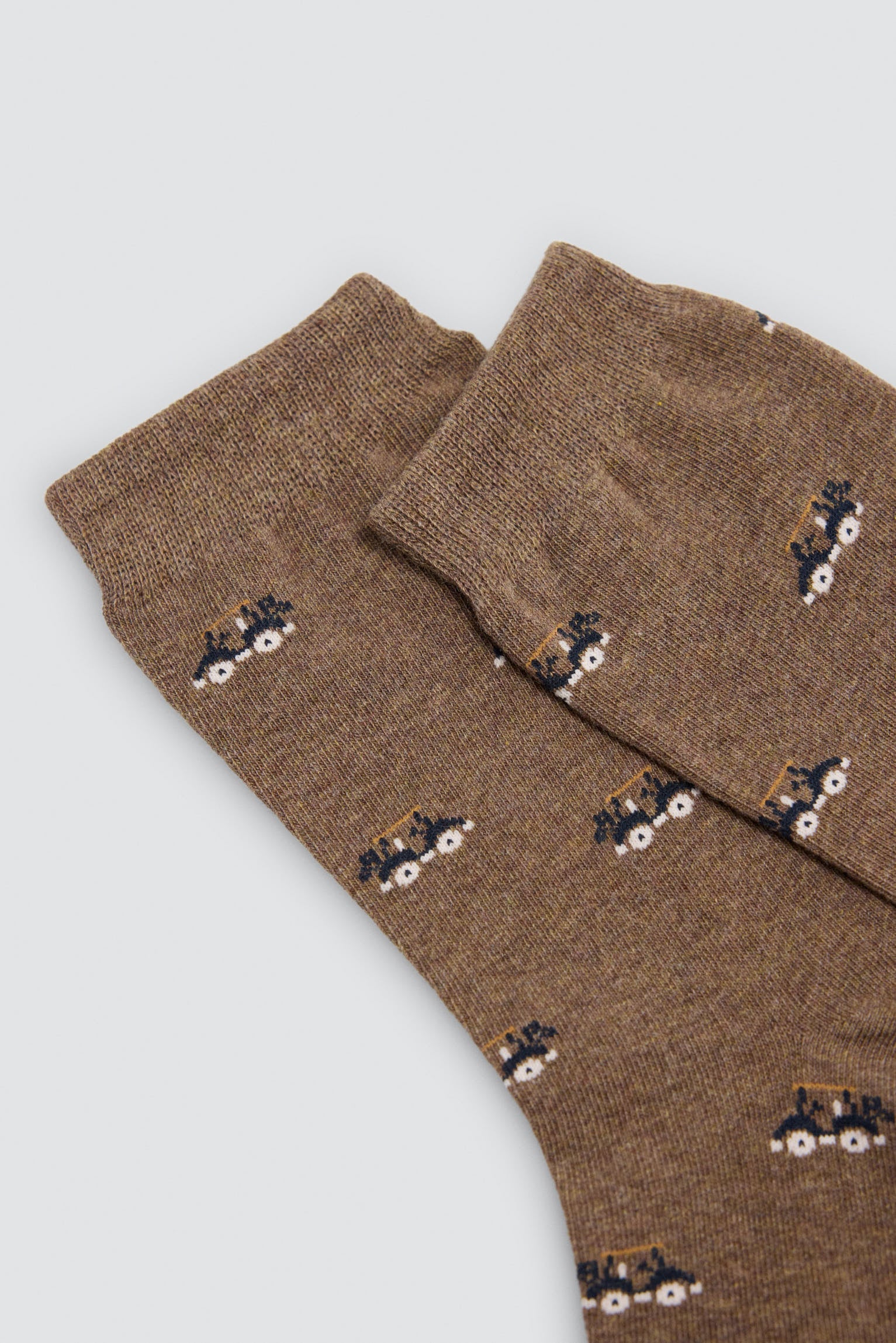 Pack of 4 assorted printed socks