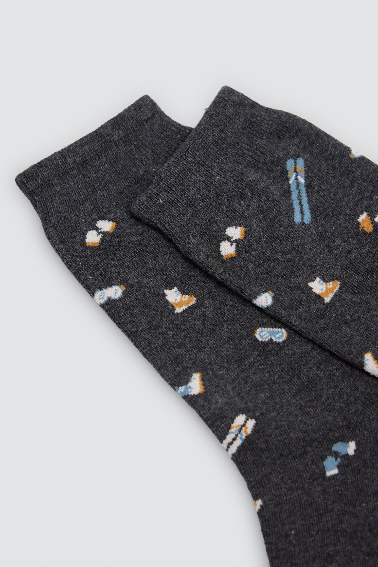 Pack of 4 assorted printed socks
