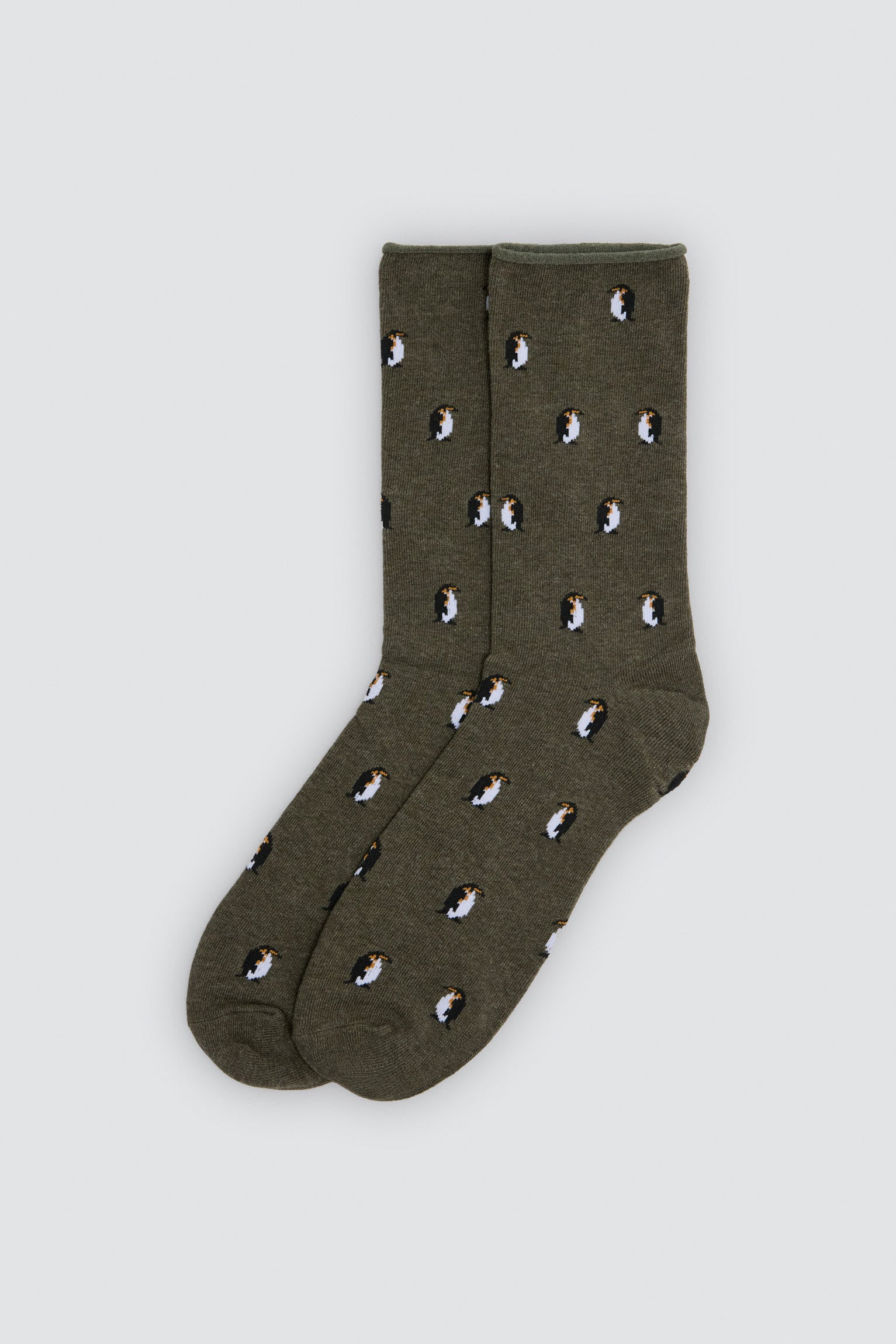 Pack of 4 cuffless socks with nature-inspired prints