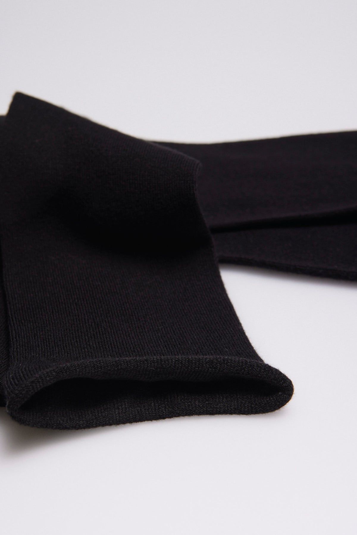 Calcetines bambú cálido sin puño negro - Ysabel Mora