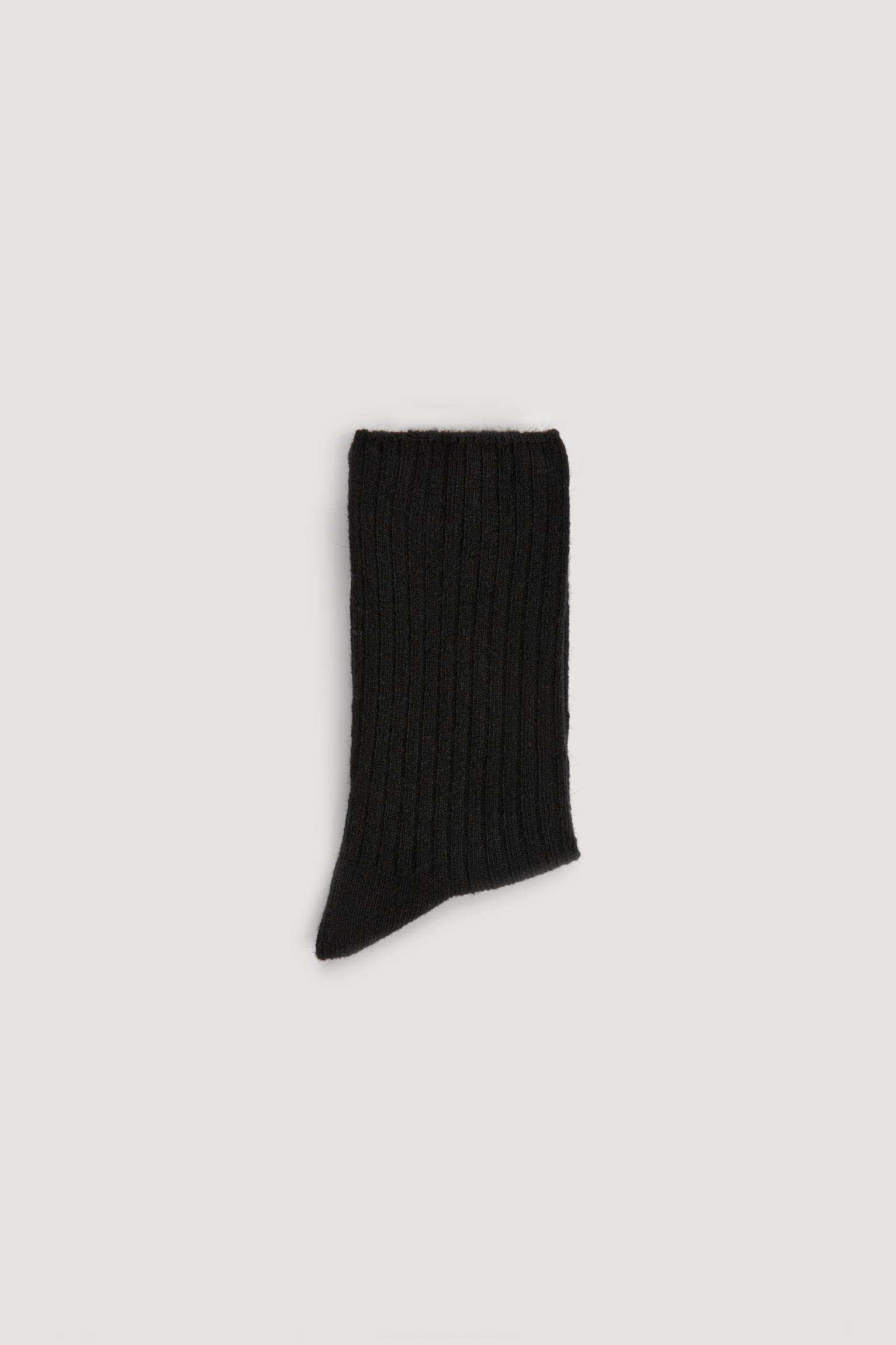 Black cuffless wool socks