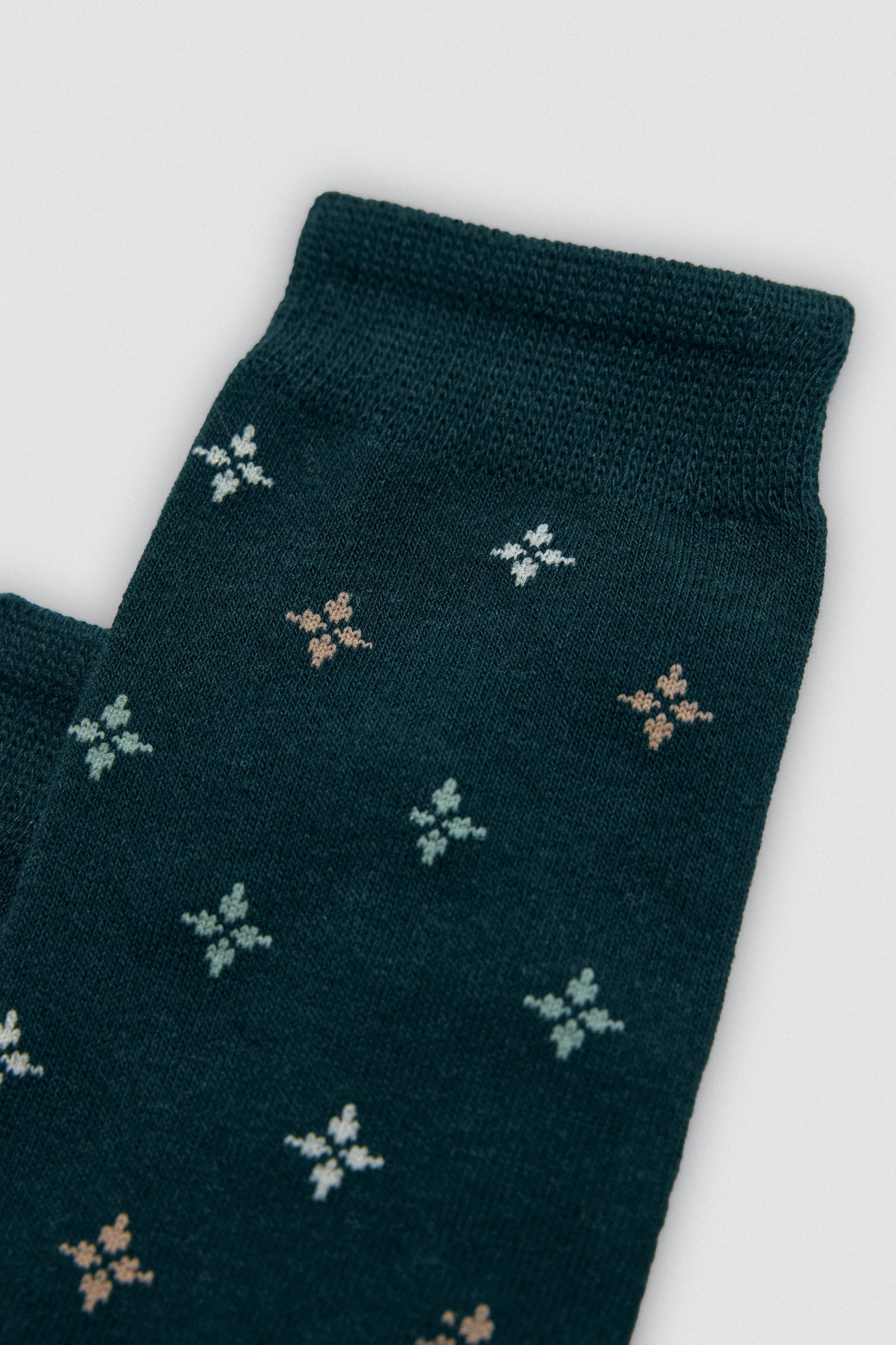 22936-3-pack-3-calcetines-altos-estampados
