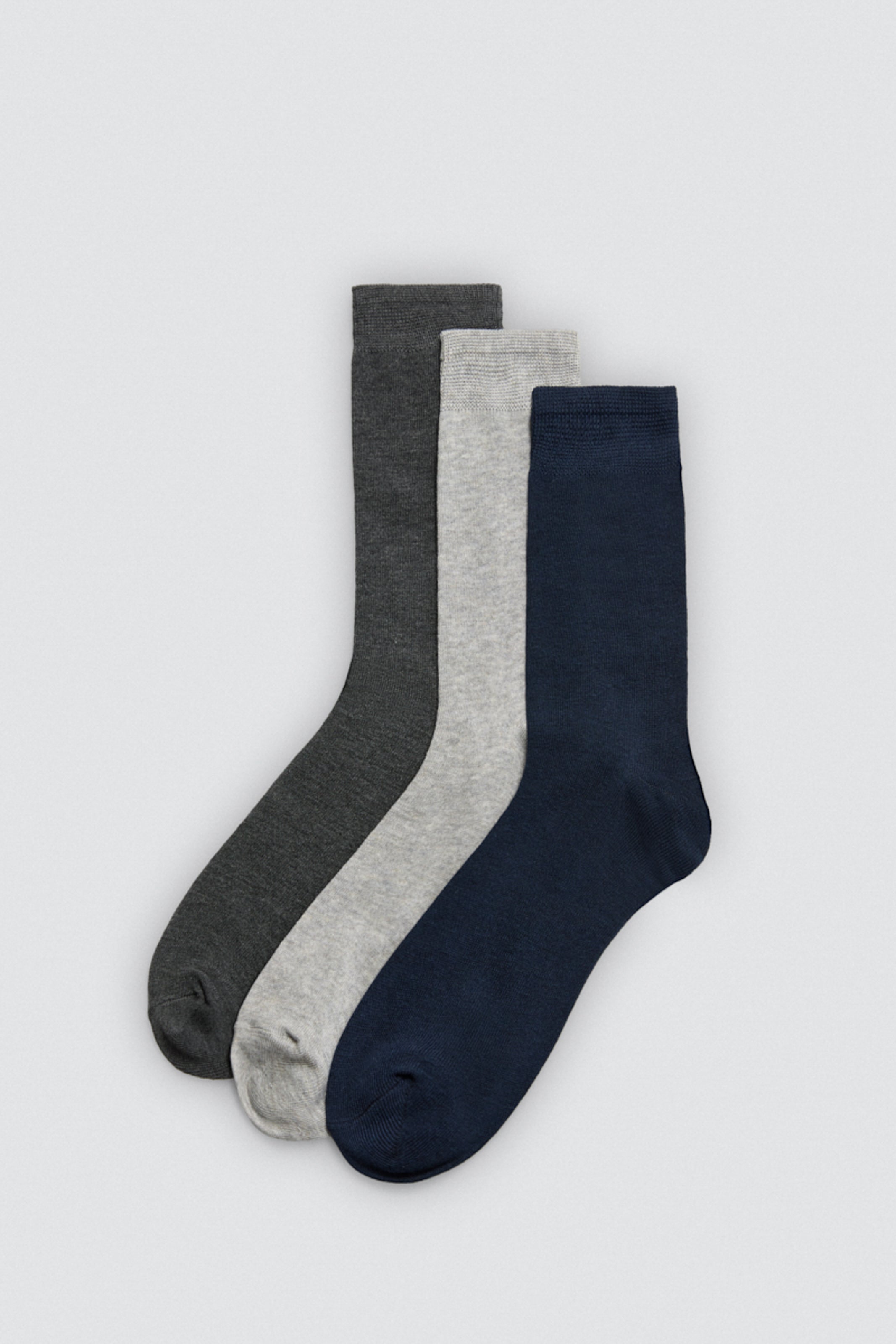 Pack of 3 basic bamboo socks in neutral colors