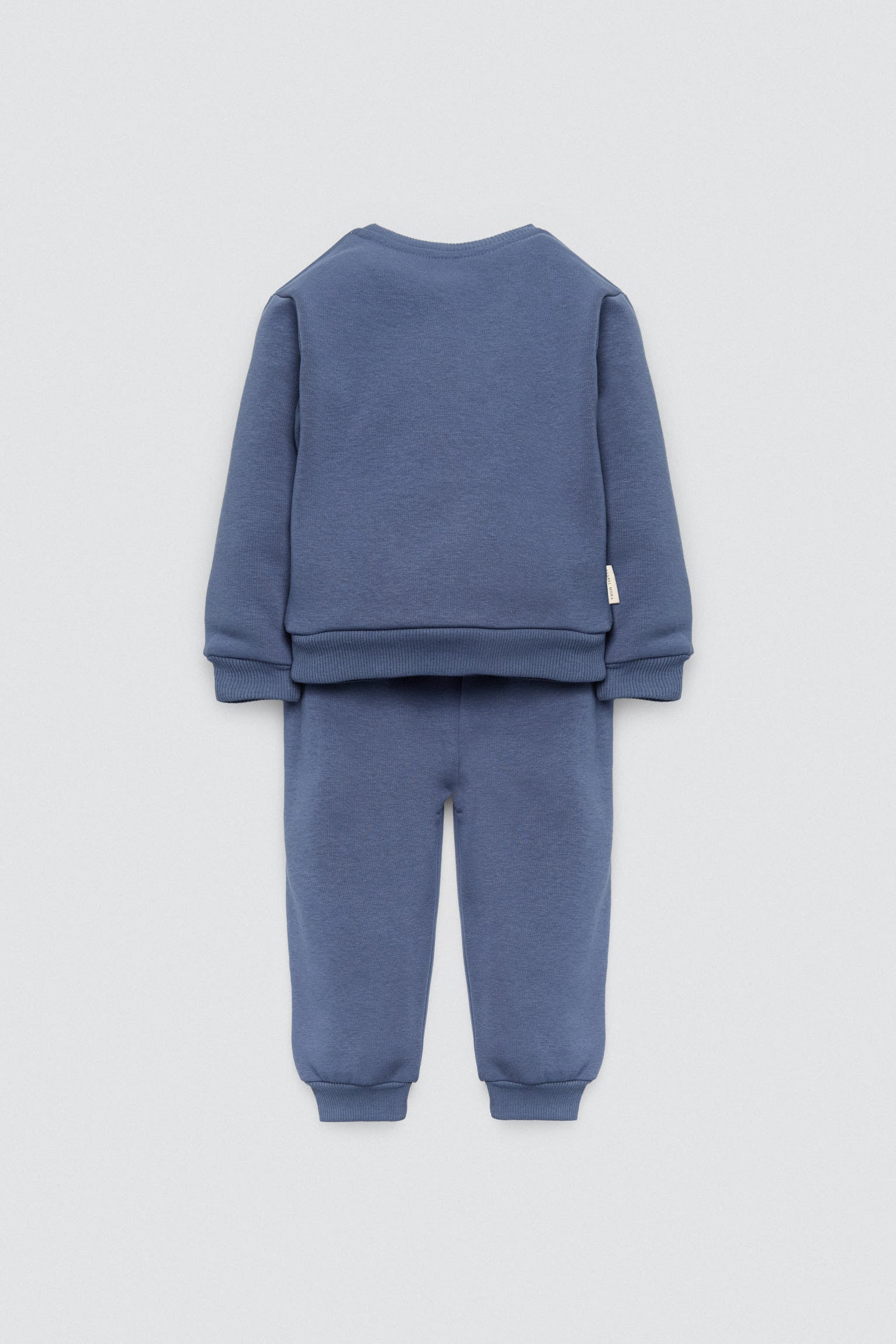 25597-2-conjunto-bebe-sudadera-jogger-dragon-tale