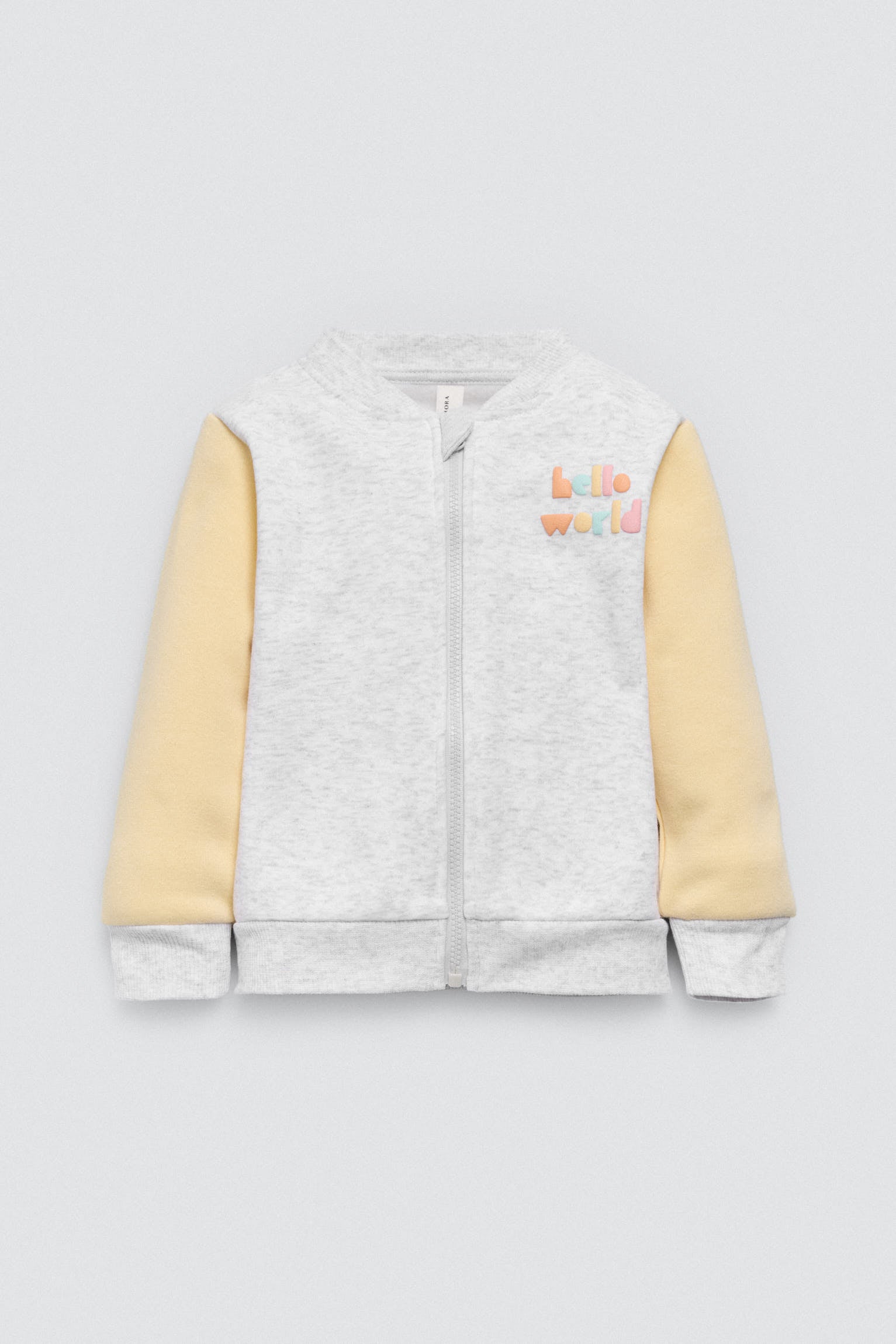 25614-3-conjunto-bebe-chaqueta-jogger-hello-world