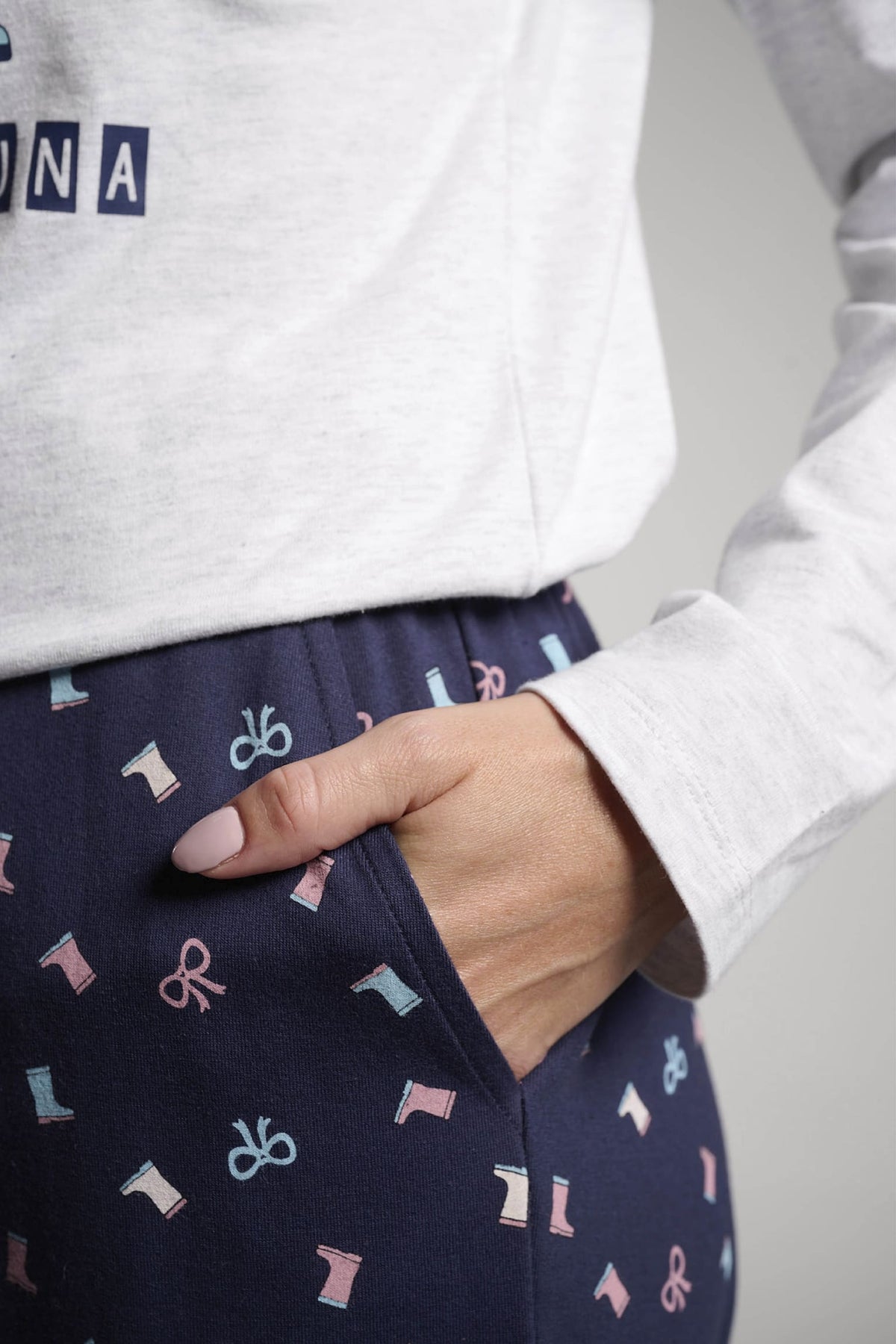 26220-pijama-largo-algodon-mujer-estampado-marino
