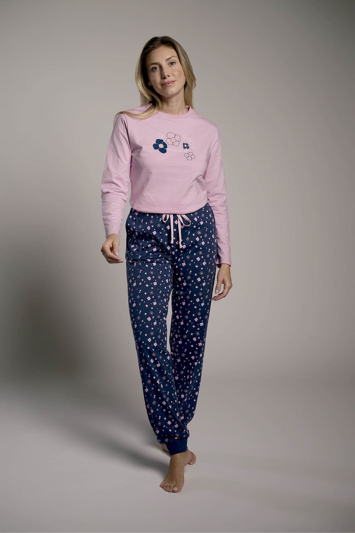 26225-pijama-largo-algodon-mujer-estampado-flores