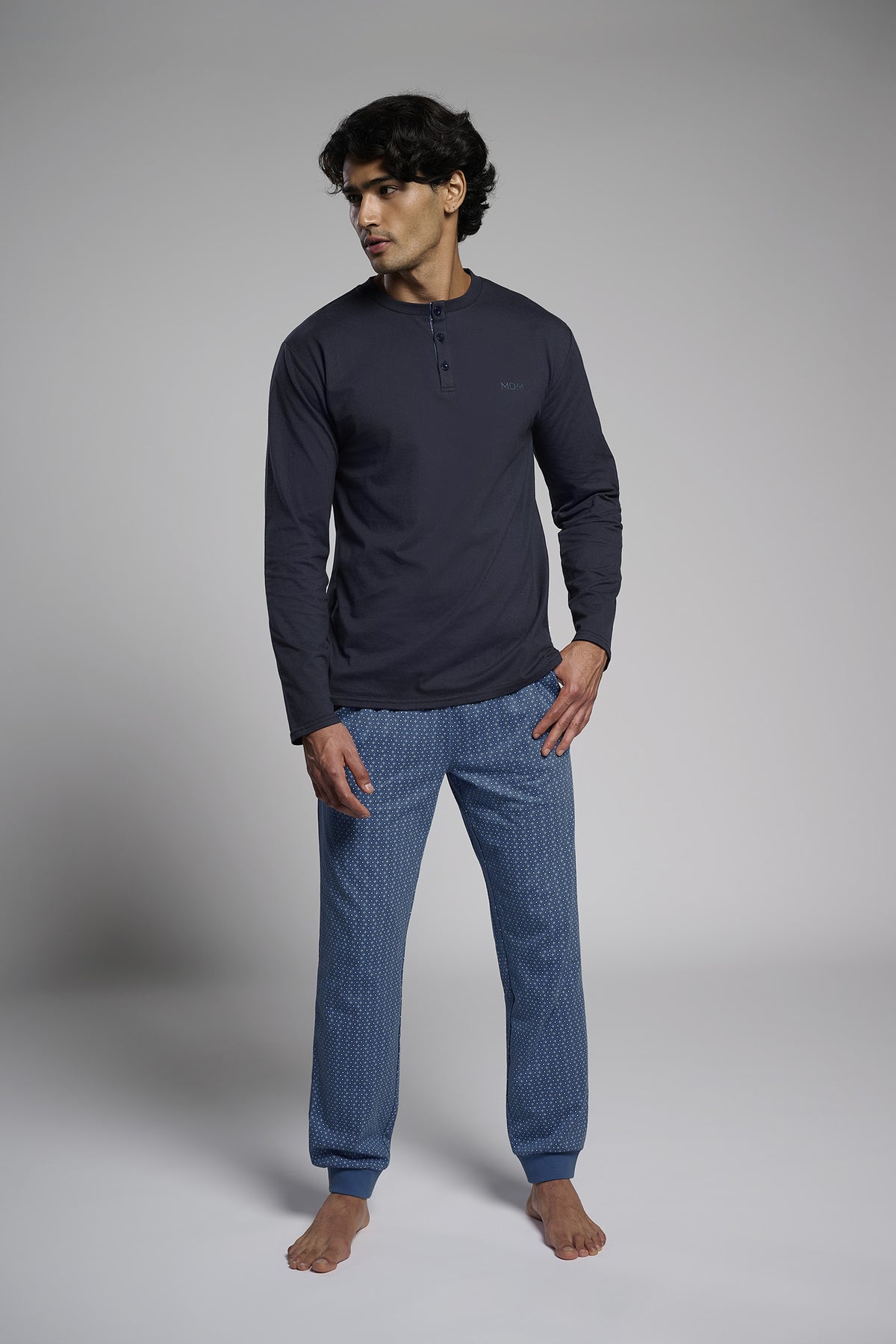 Men's long cotton shirt-style Henley-neck printed pyjamas