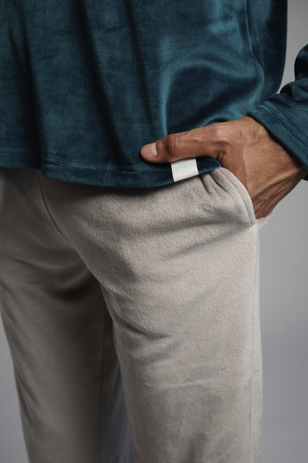 Men's long velvet billiards-print pyjamas