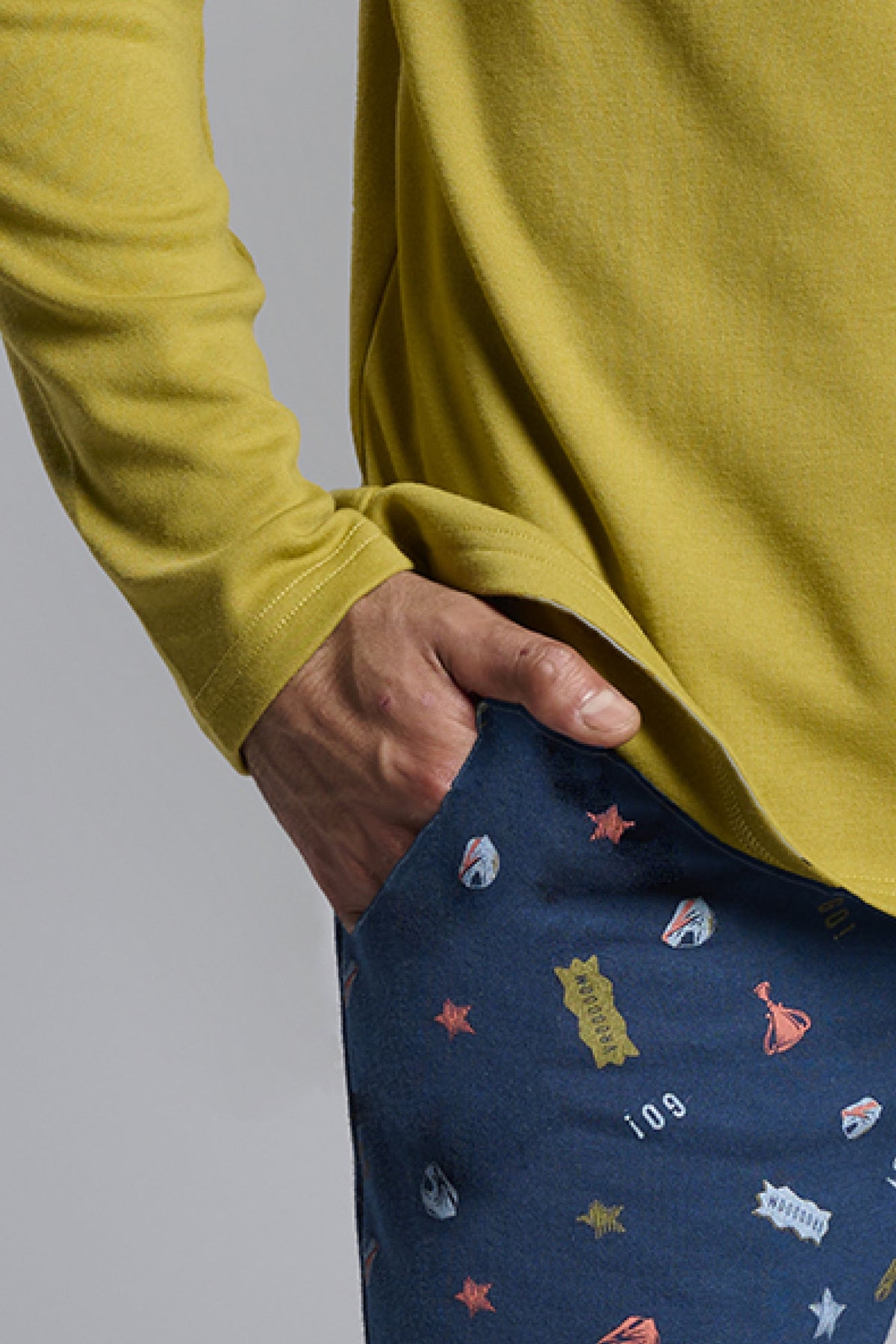 Men's long brushed Never Give Up driver-print pyjamas