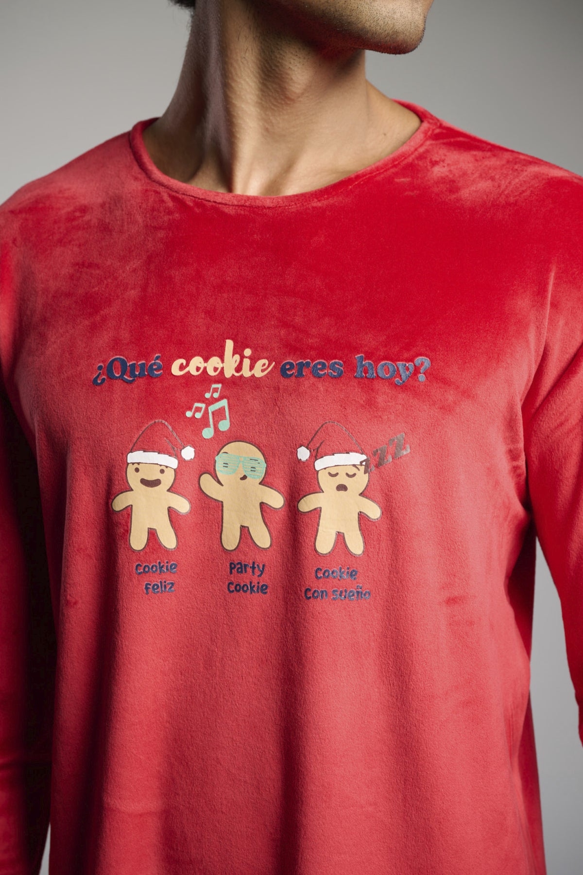 Men's long velvet Christmas gingerbread-print pyjamas