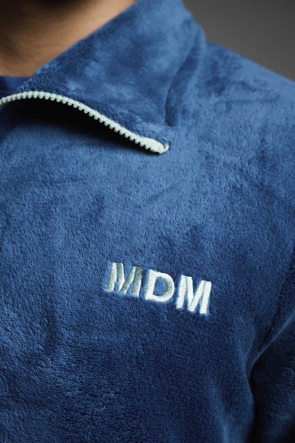 Men's short navy coral fleece robe with contrast zip