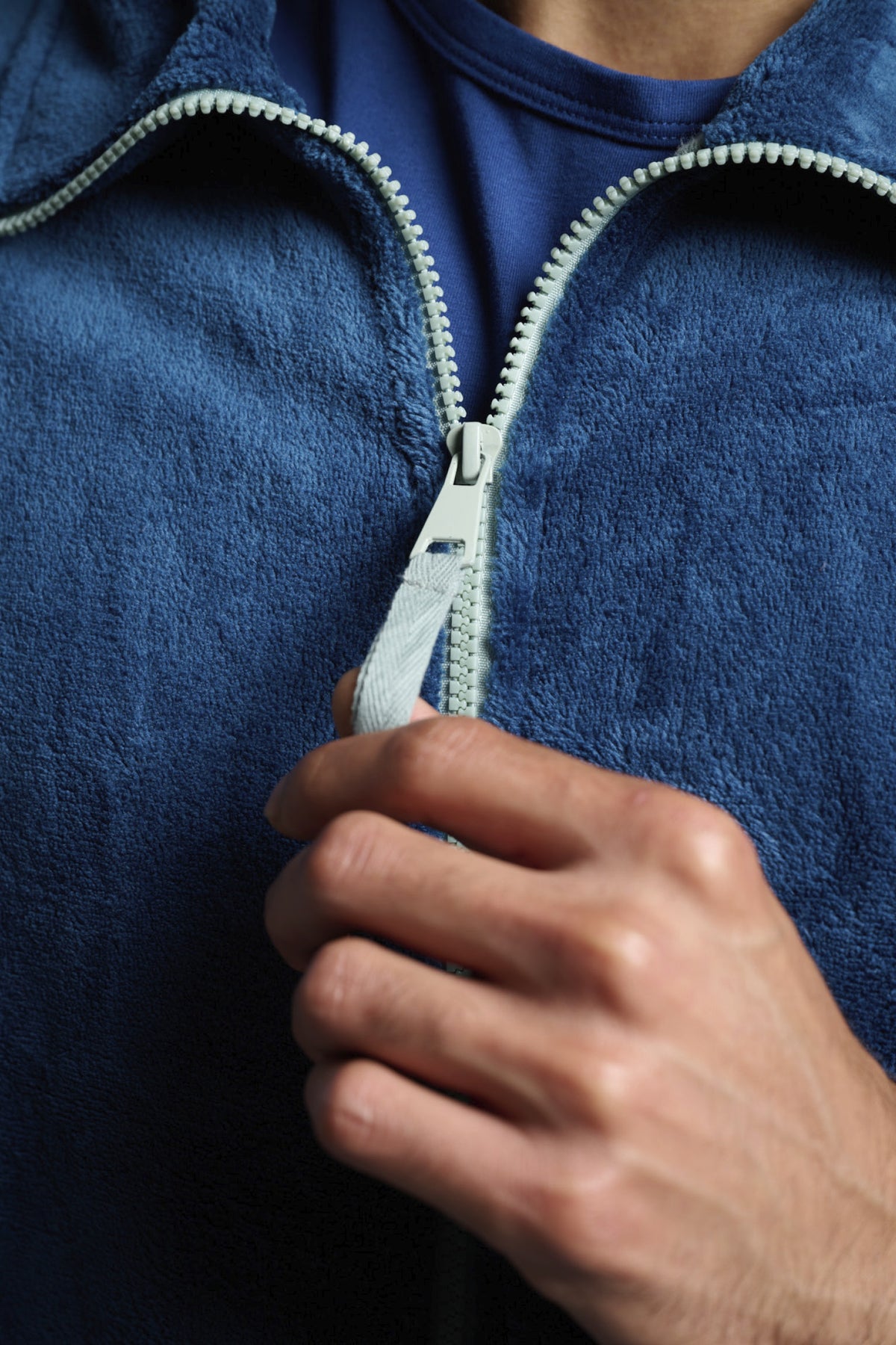 Men's short navy coral fleece robe with contrast zip