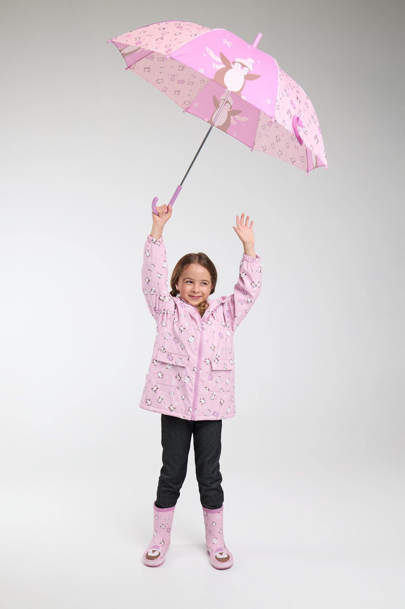 PRE-ORDER Girls' penguin-print raincoat with fleece lining