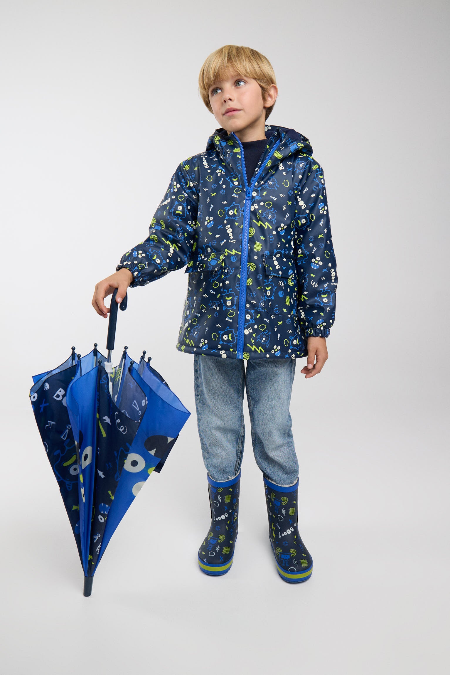 PRE-ORDER Boys' monster-print raincoat with fleece lining