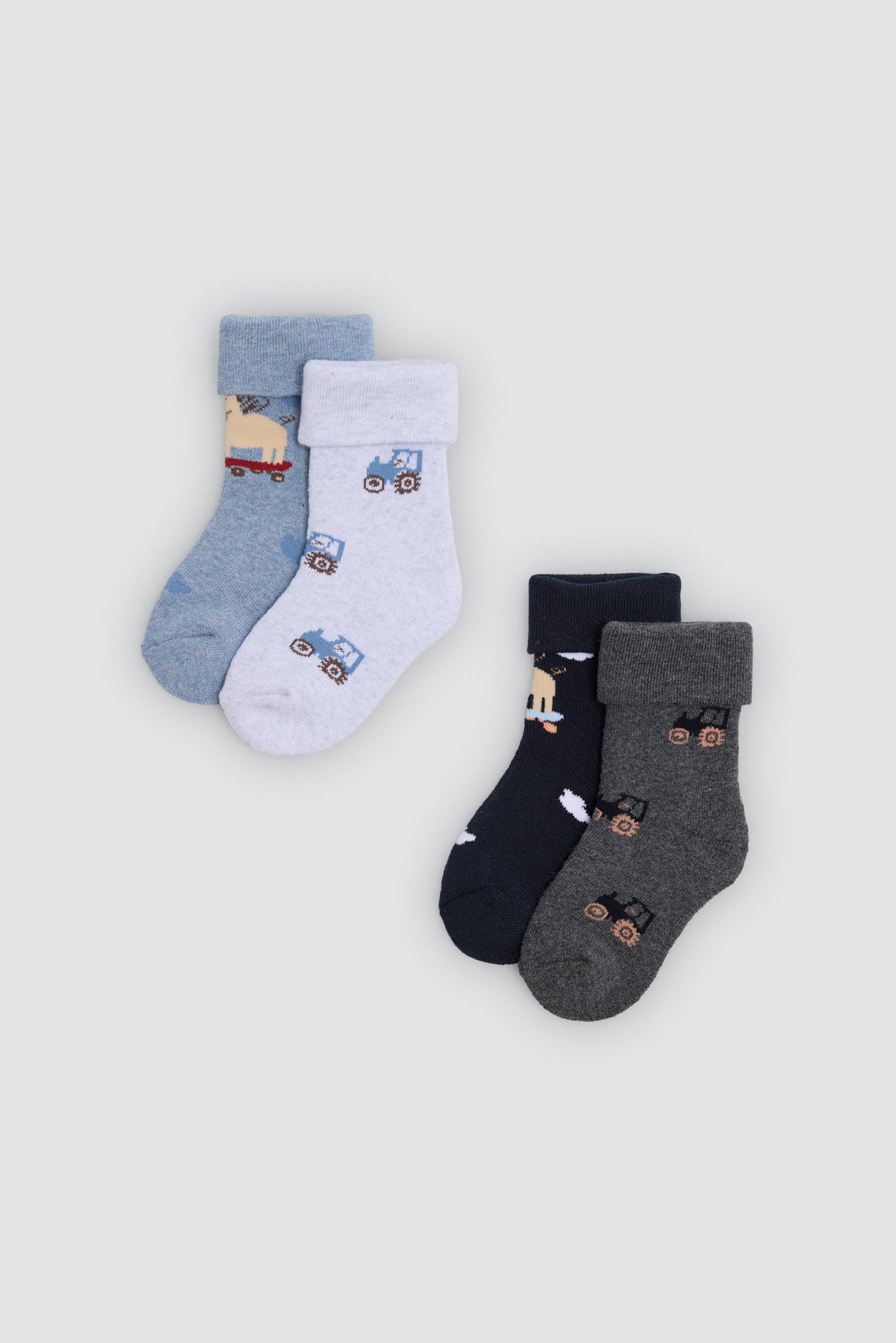 Pack of 4 baby thermal socks with tractor and pig prints