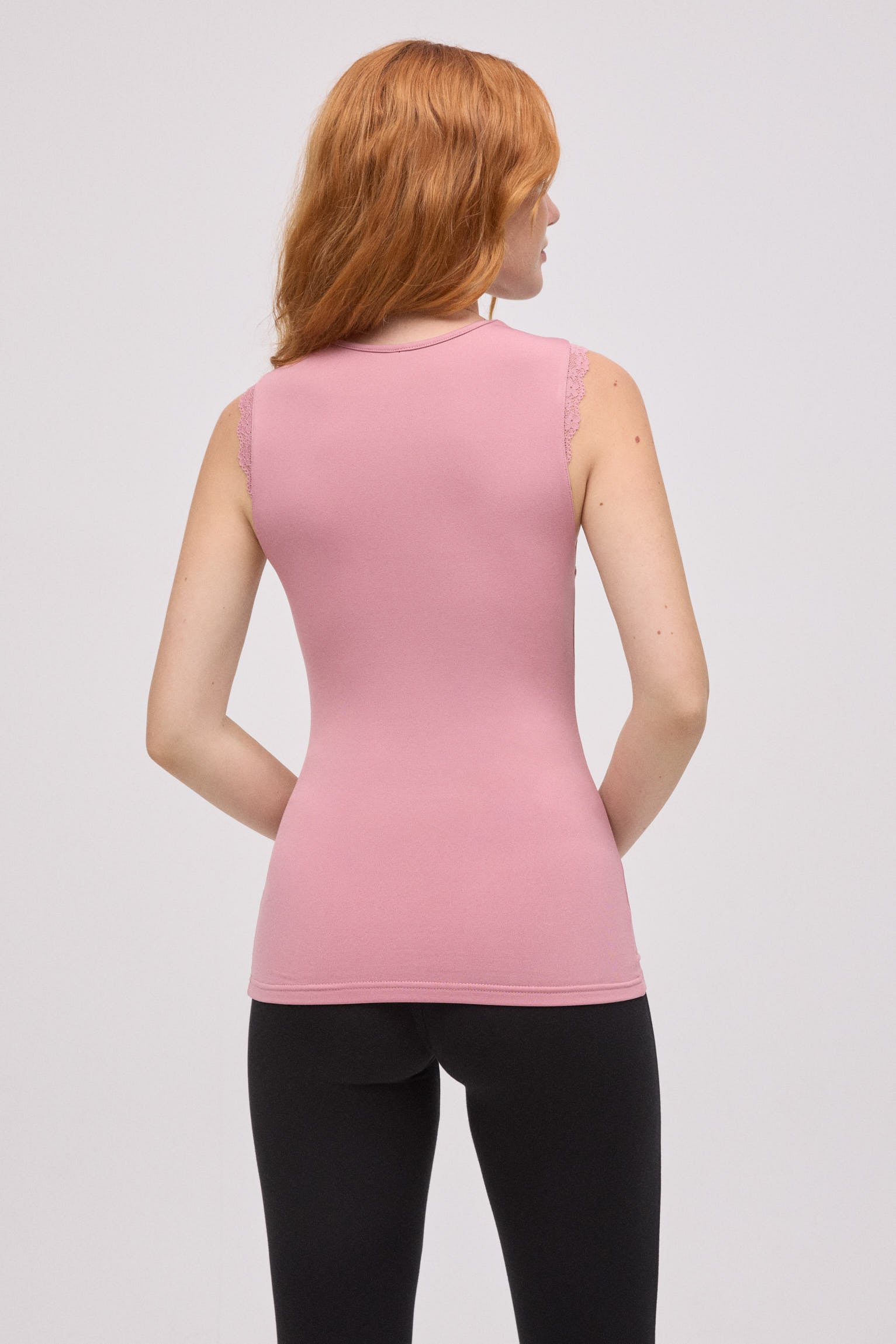 70035-2-camiseta-termica-mujer-ysabel-mora-rosa
