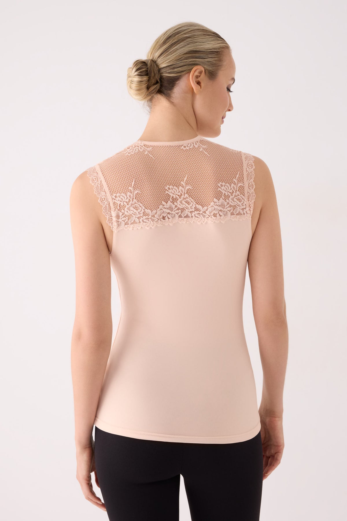 THERMAL Women's sleeveless T-shirt with beige lace