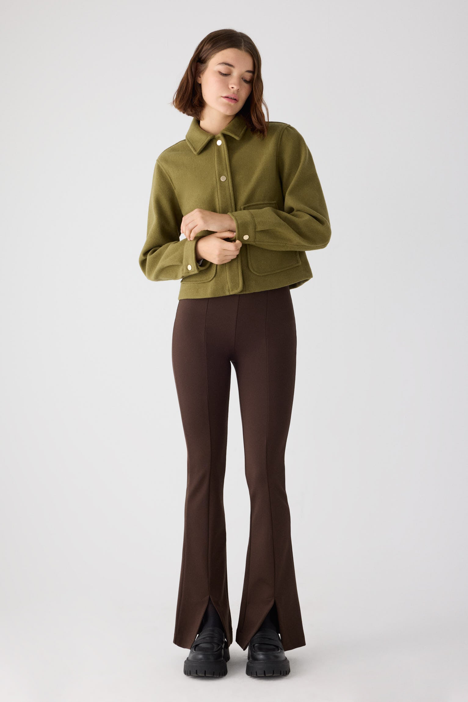 70464-dark-chocolate-leggings-mujer-acampanados-de-tiro-alto-marron-chocolate