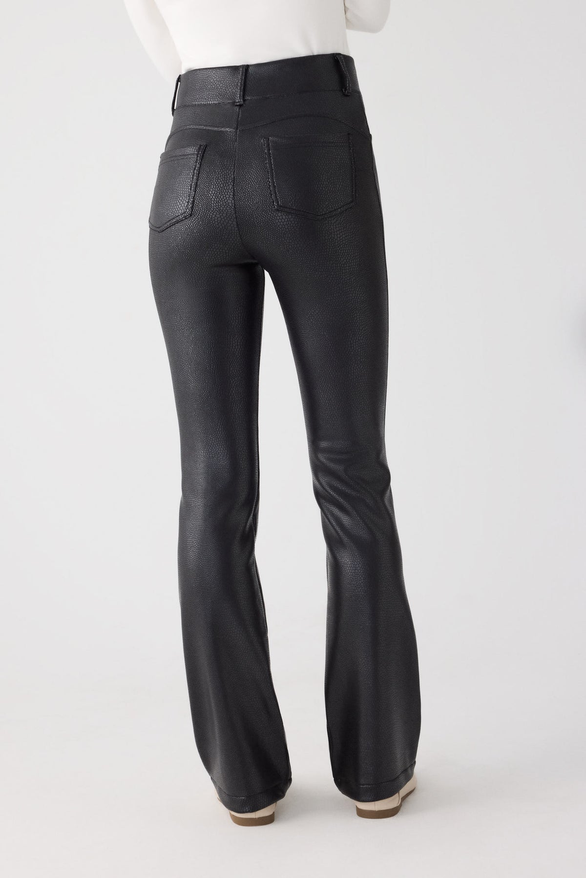 70467-negro-leggings-mujer-termico-acampanados-efecto-push-up-negros