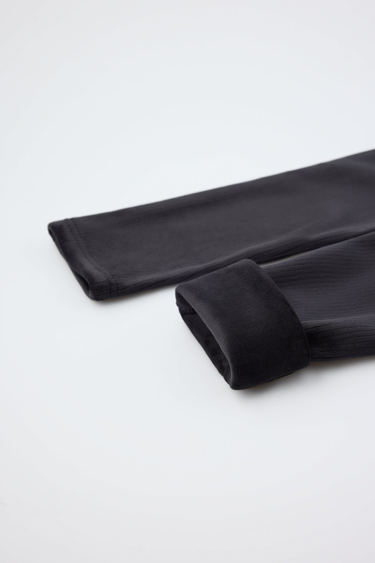 ULTRA THERMAL black brushed corduroy-effect leggings