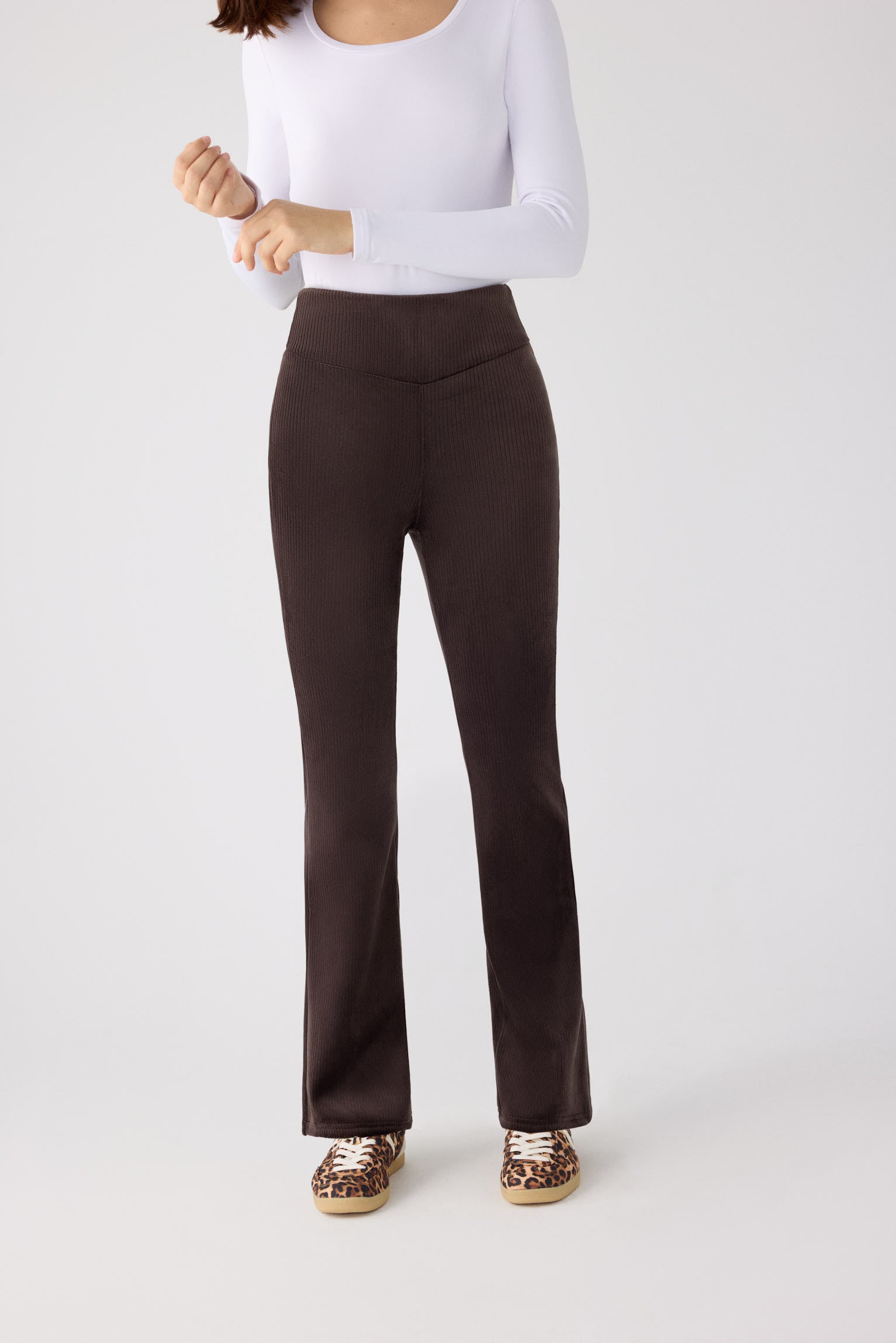 70484-dark-chocolate-leggings-mujer-termico-acampanados-ultra-calidos-marron-chocolate