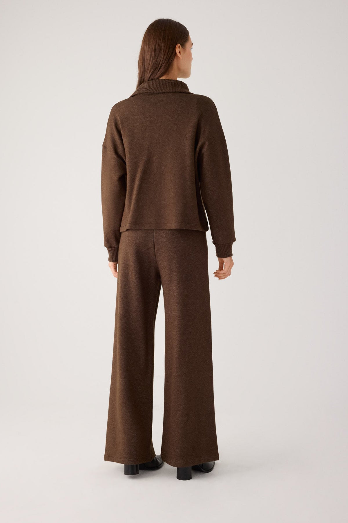 70724-melange-chocolate-jersey-comodo-calido-cremallera-marron-chocolate