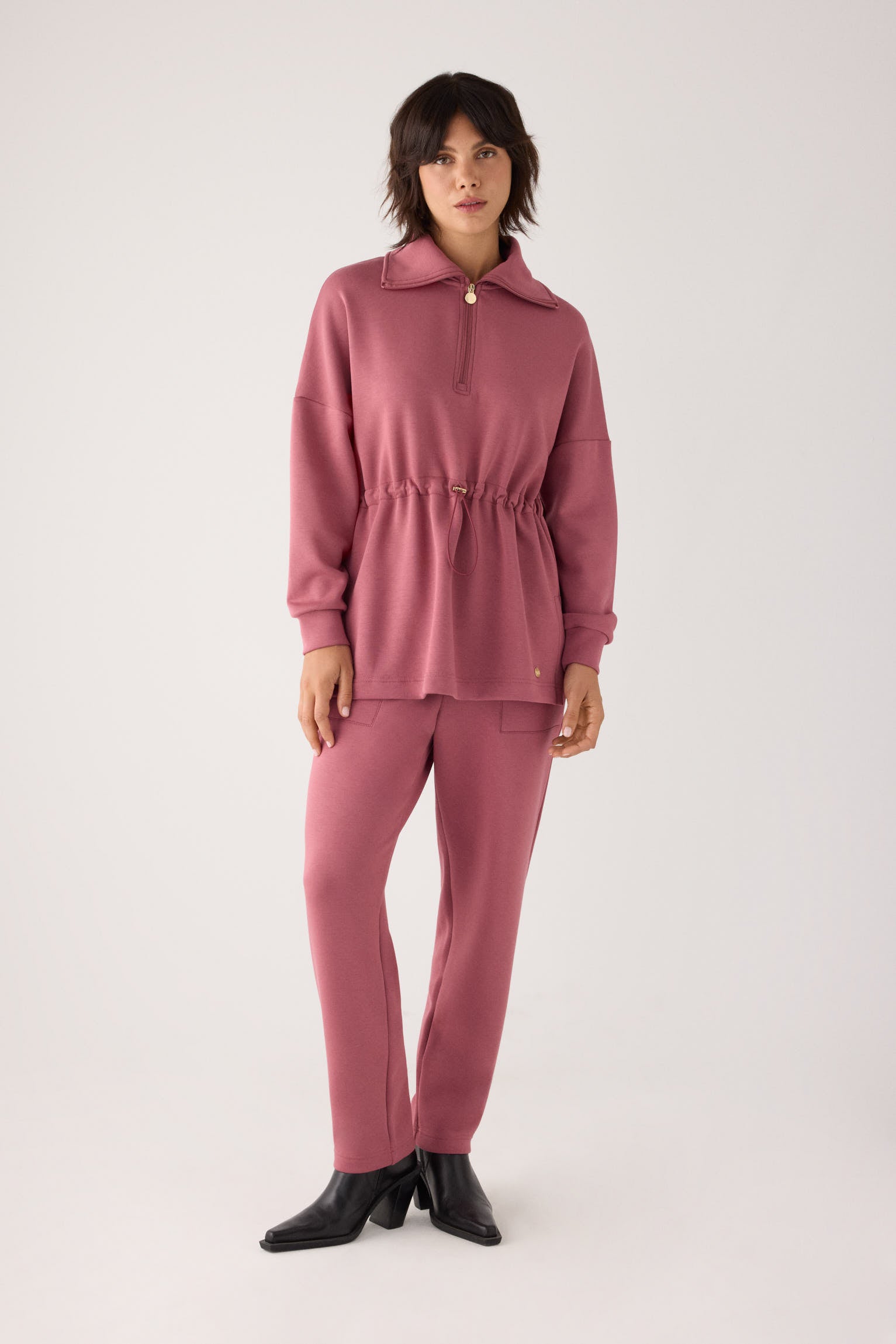 70741-nocturne-rose-jersey-comodo-afelpado-cremallera-cintura-ajustable-rosa