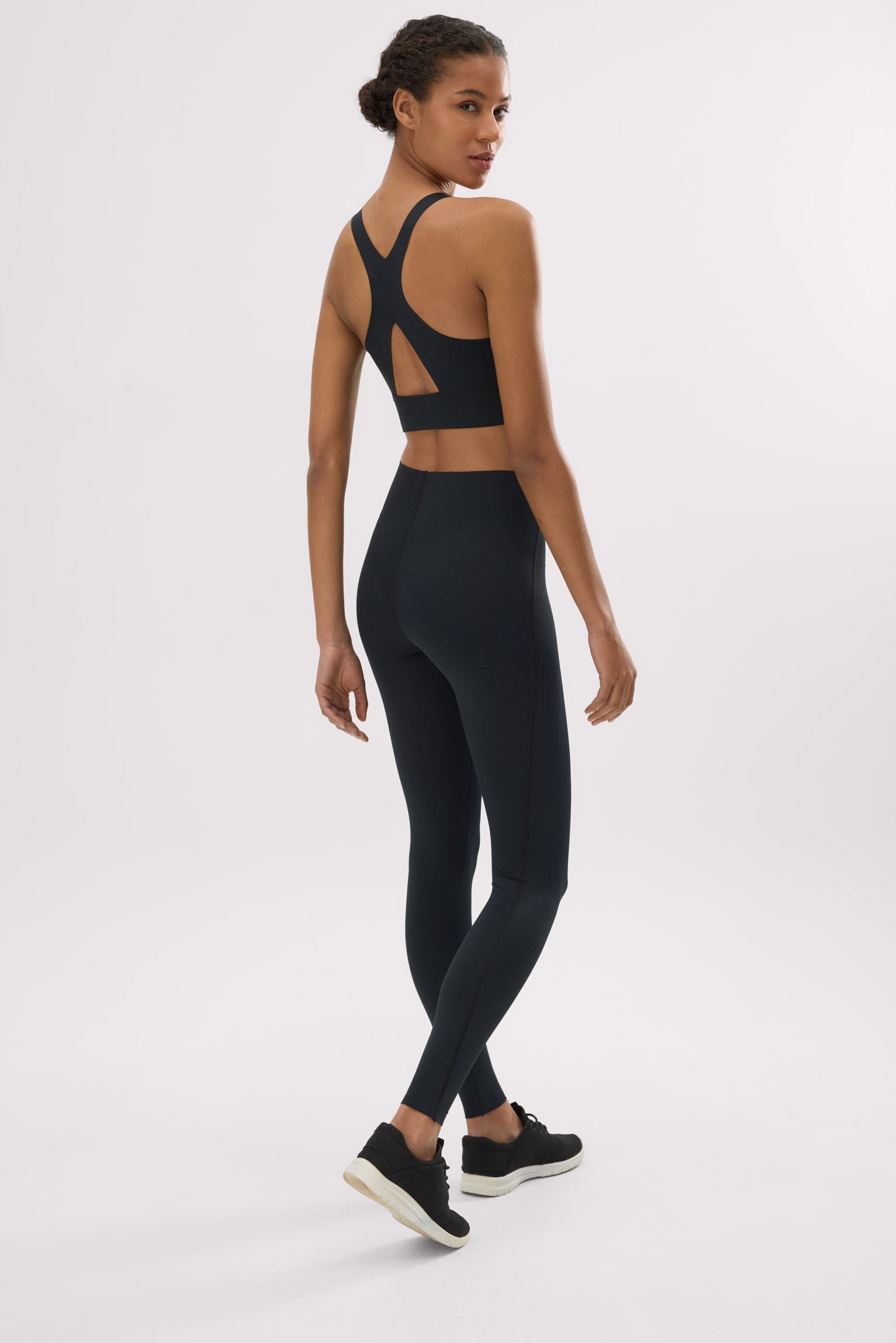 Black flat belly long compressive sports leggings
