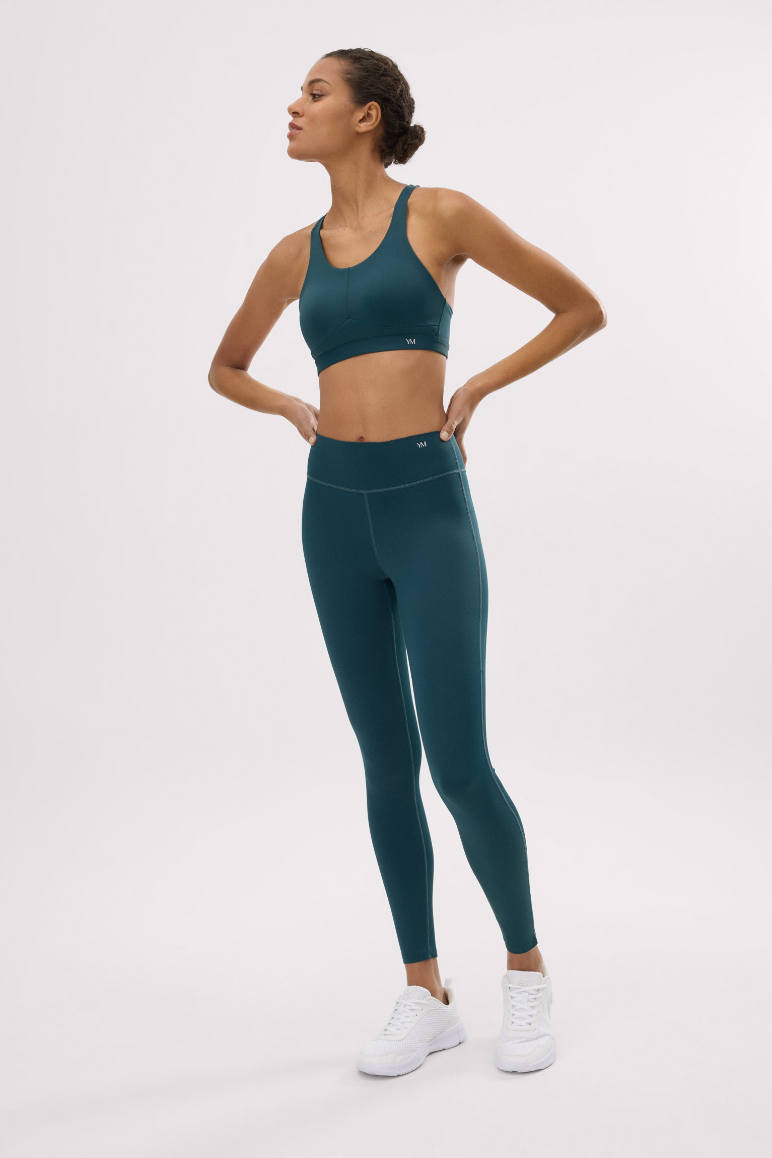 Leggings deportivos Compressive efecto push-up verde botella - Ysabel Mora
