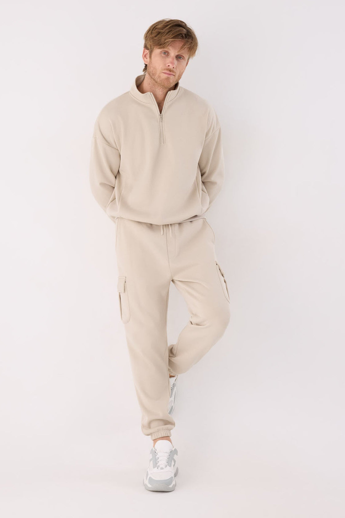 PRE-ORDER Men's beige fleece half-zip sports sweatshirt