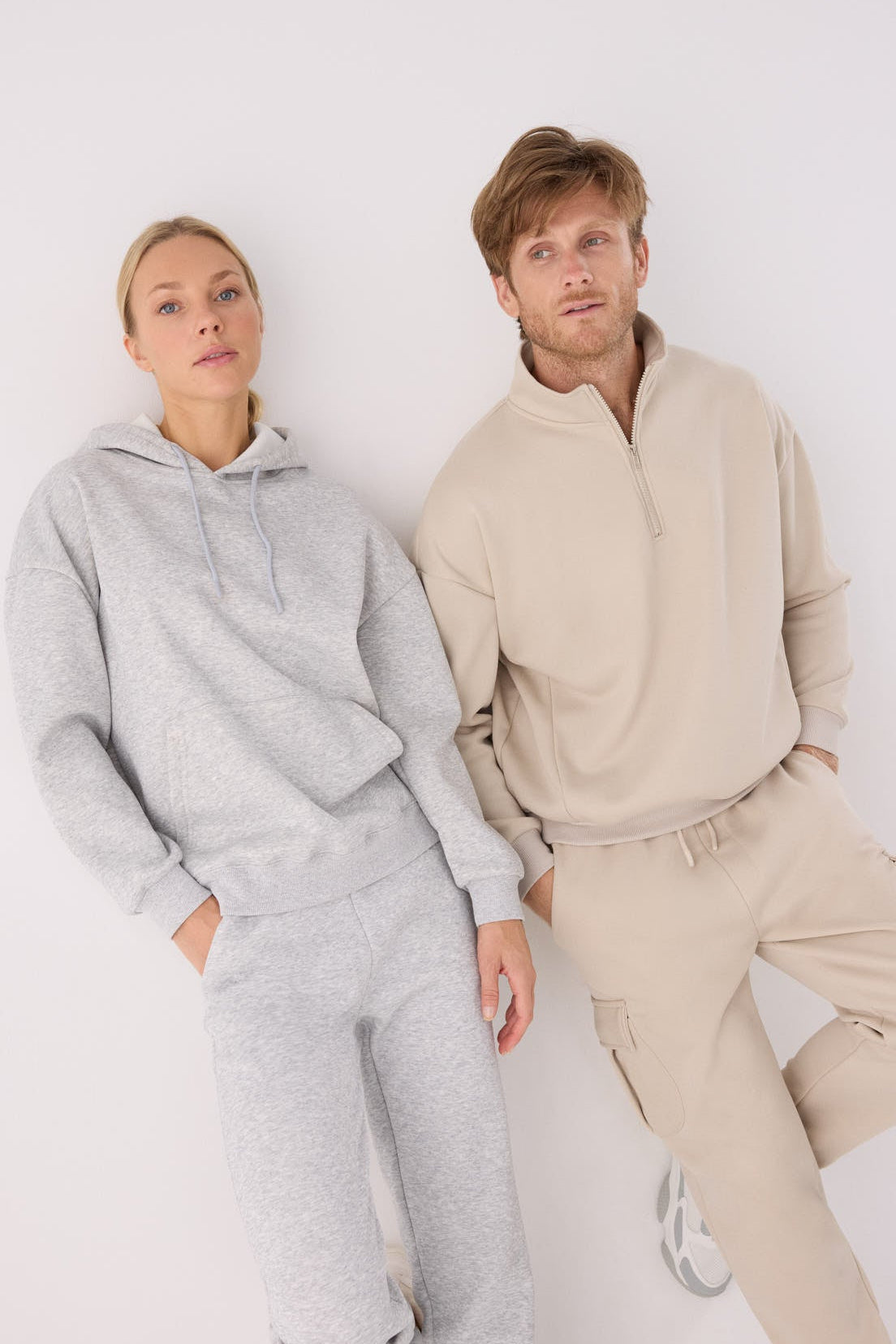 PRE-ORDER Men's beige fleece half-zip sports sweatshirt